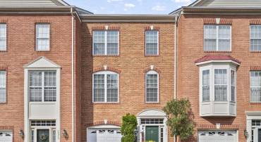 12917 WOOD CRESCENT CIR, HERNDON, Virginia 20171, 3 Bedrooms Bedrooms, ,3 BathroomsBathrooms,Residential,For sale,12917 WOOD CRESCENT CIR,VAFX2266490 MLS # VAFX2266490