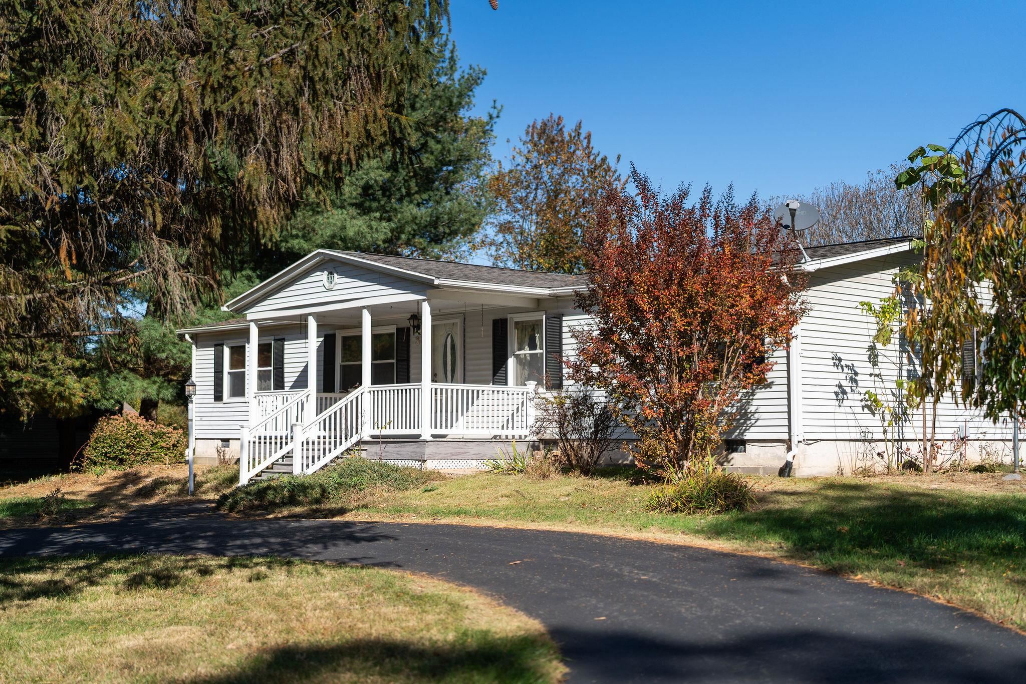 775 NEW HOPE RD, STAUNTON, Virginia 24401, 3 Bedrooms Bedrooms, ,2 BathroomsBathrooms,Residential,775 NEW HOPE RD,670513 MLS # 670513 775 NEW HOPE RD, STAUNTON, Virginia 24401, 3 Bedrooms Bedrooms, ,2 BathroomsBathrooms,Residential,775 NEW HOPE RD,670513 MLS # 670513