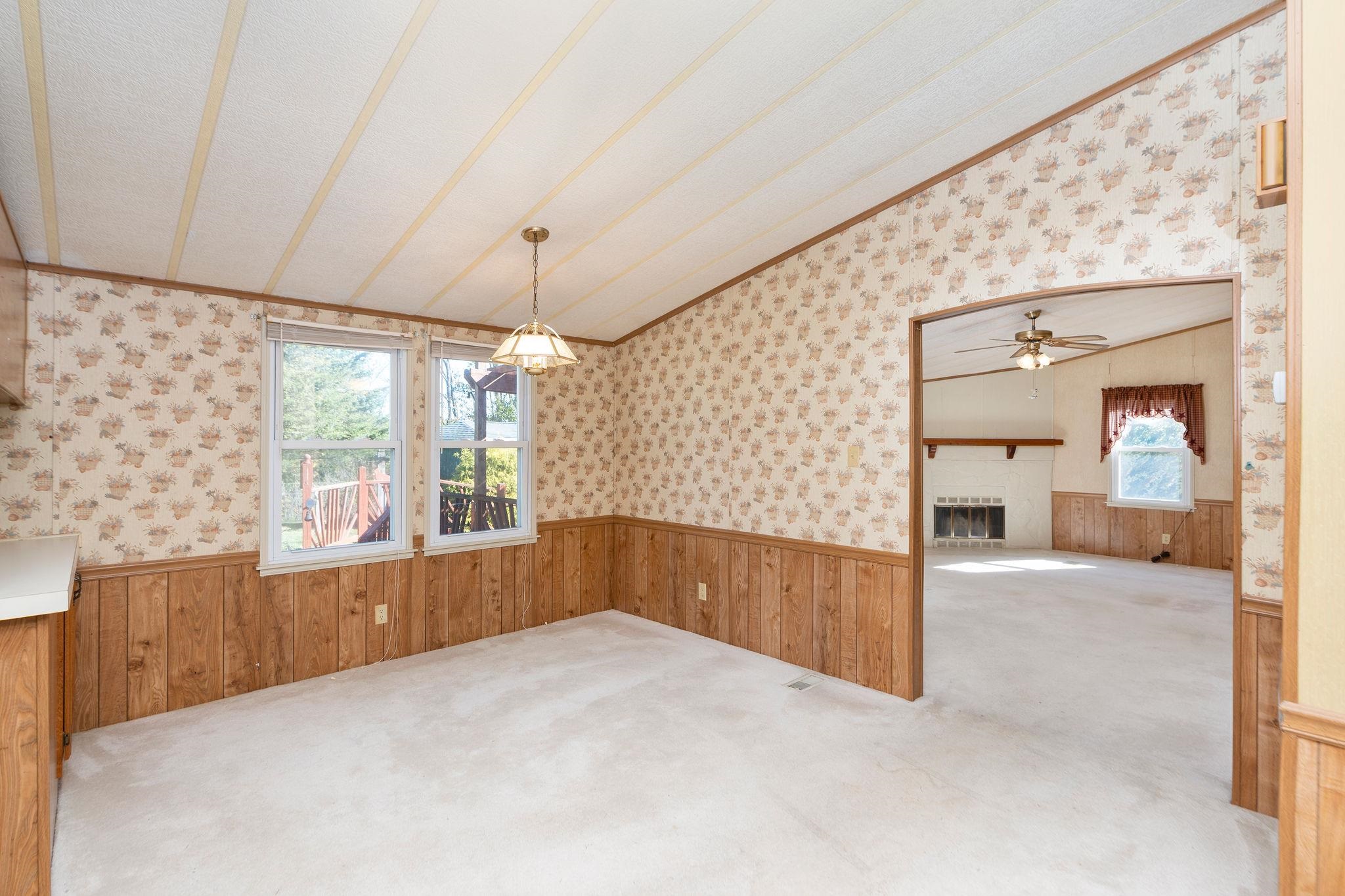 775 NEW HOPE RD, STAUNTON, Virginia 24401, 3 Bedrooms Bedrooms, ,2 BathroomsBathrooms,Residential,775 NEW HOPE RD,670513 MLS # 670513 775 NEW HOPE RD, STAUNTON, Virginia 24401, 3 Bedrooms Bedrooms, ,2 BathroomsBathrooms,Residential,775 NEW HOPE RD,670513 MLS # 670513