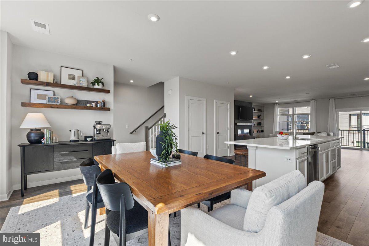 44614 WOLFHOUND SQ, ASHBURN, Virginia 20147, 3 Bedrooms Bedrooms, ,2 BathroomsBathrooms,Residential,For sale,44614 WOLFHOUND SQ,VALO2107526 MLS # VALO2107526 44614 WOLFHOUND SQ, ASHBURN, Virginia 20147, 3 Bedrooms Bedrooms, ,2 BathroomsBathrooms,Residential,For sale,44614 WOLFHOUND SQ,VALO2107526 MLS # VALO2107526