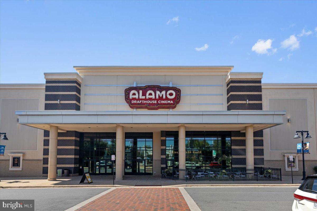 44614 WOLFHOUND SQ, ASHBURN, Virginia 20147, 3 Bedrooms Bedrooms, ,2 BathroomsBathrooms,Residential,For sale,44614 WOLFHOUND SQ,VALO2107526 MLS # VALO2107526 44614 WOLFHOUND SQ, ASHBURN, Virginia 20147, 3 Bedrooms Bedrooms, ,2 BathroomsBathrooms,Residential,For sale,44614 WOLFHOUND SQ,VALO2107526 MLS # VALO2107526