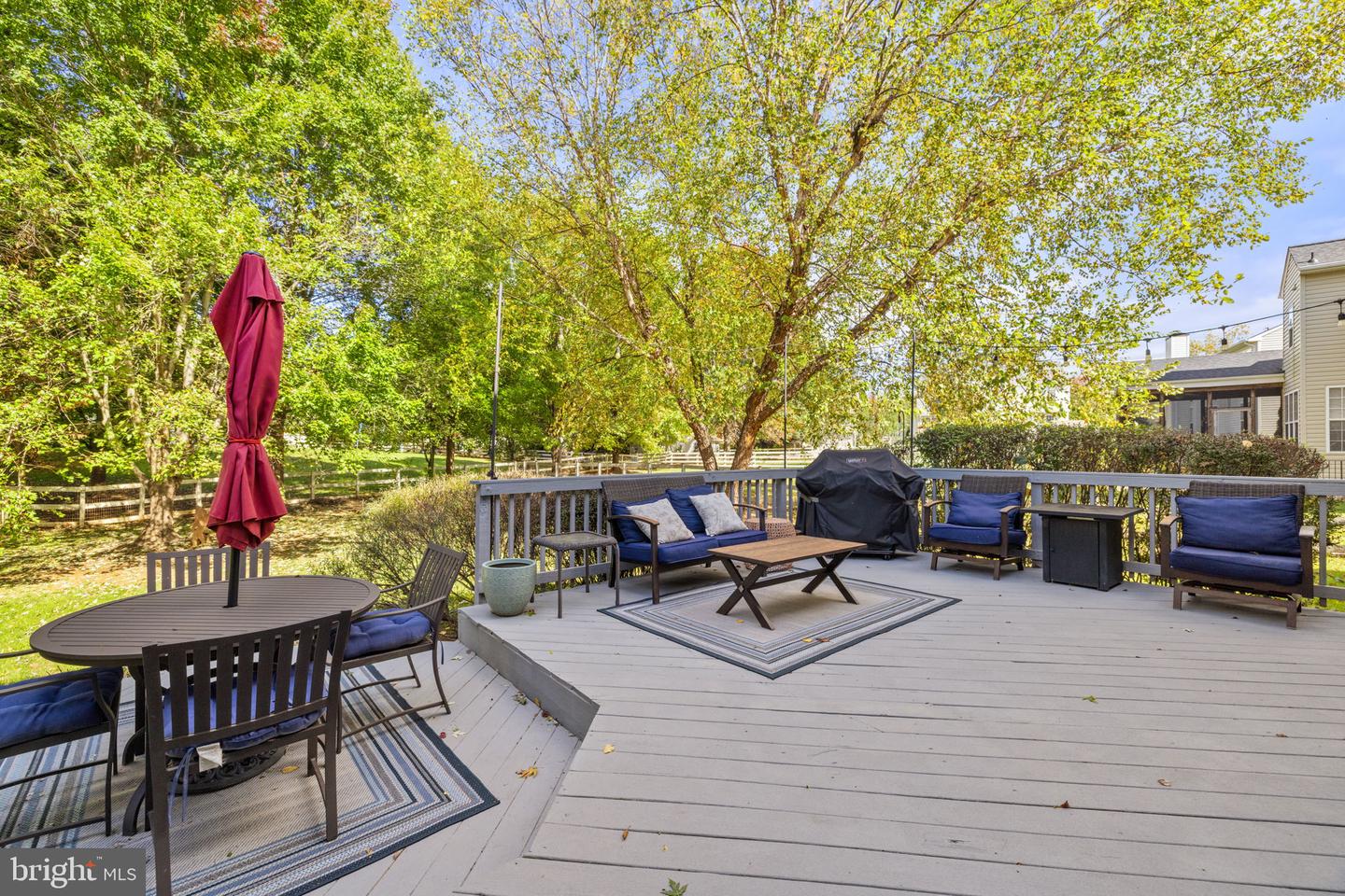 35804 PARK HEIGHTS CIR, ROUND HILL, Virginia 20141, 5 Bedrooms Bedrooms, ,3 BathroomsBathrooms,Residential,For sale,35804 PARK HEIGHTS CIR,VALO2109016 MLS # VALO2109016 35804 PARK HEIGHTS CIR, ROUND HILL, Virginia 20141, 5 Bedrooms Bedrooms, ,3 BathroomsBathrooms,Residential,For sale,35804 PARK HEIGHTS CIR,VALO2109016 MLS # VALO2109016