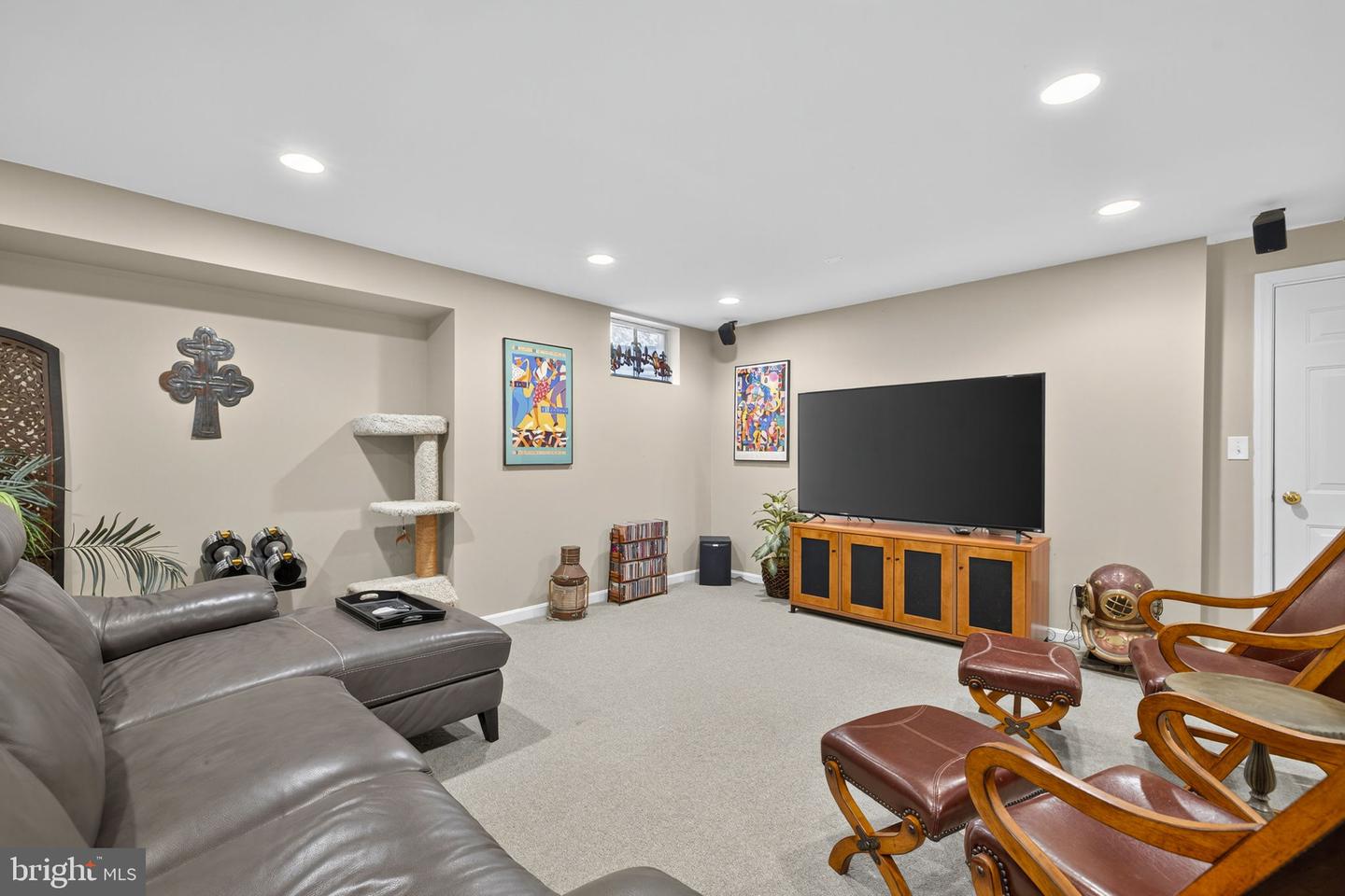 35804 PARK HEIGHTS CIR, ROUND HILL, Virginia 20141, 5 Bedrooms Bedrooms, ,3 BathroomsBathrooms,Residential,For sale,35804 PARK HEIGHTS CIR,VALO2109016 MLS # VALO2109016 35804 PARK HEIGHTS CIR, ROUND HILL, Virginia 20141, 5 Bedrooms Bedrooms, ,3 BathroomsBathrooms,Residential,For sale,35804 PARK HEIGHTS CIR,VALO2109016 MLS # VALO2109016