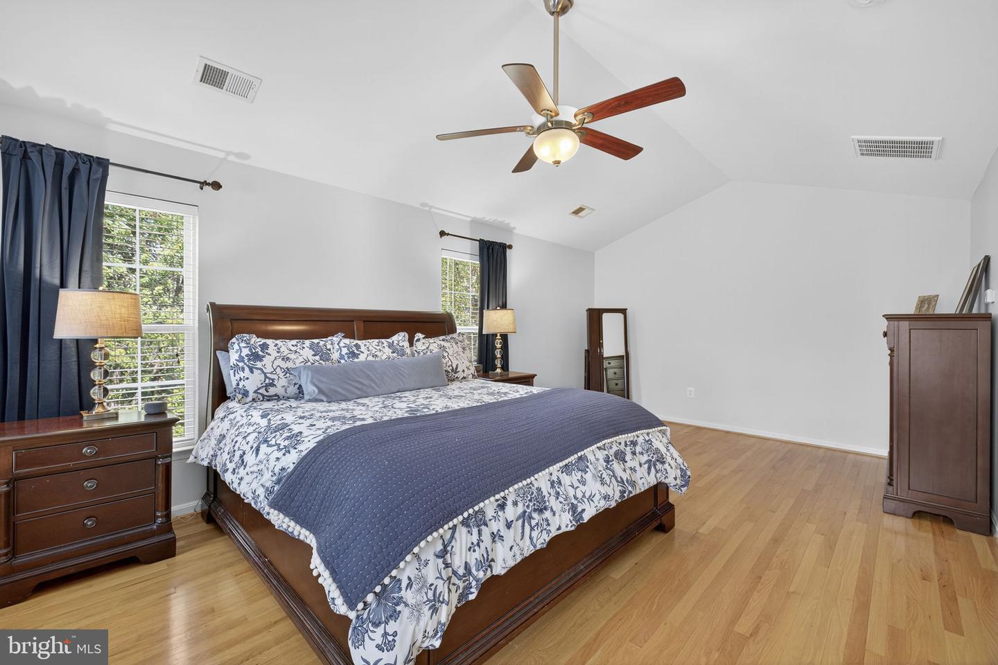 35804 PARK HEIGHTS CIR, ROUND HILL, Virginia 20141, 5 Bedrooms Bedrooms, ,3 BathroomsBathrooms,Residential,For sale,35804 PARK HEIGHTS CIR,VALO2109016 MLS # VALO2109016 35804 PARK HEIGHTS CIR, ROUND HILL, Virginia 20141, 5 Bedrooms Bedrooms, ,3 BathroomsBathrooms,Residential,For sale,35804 PARK HEIGHTS CIR,VALO2109016 MLS # VALO2109016