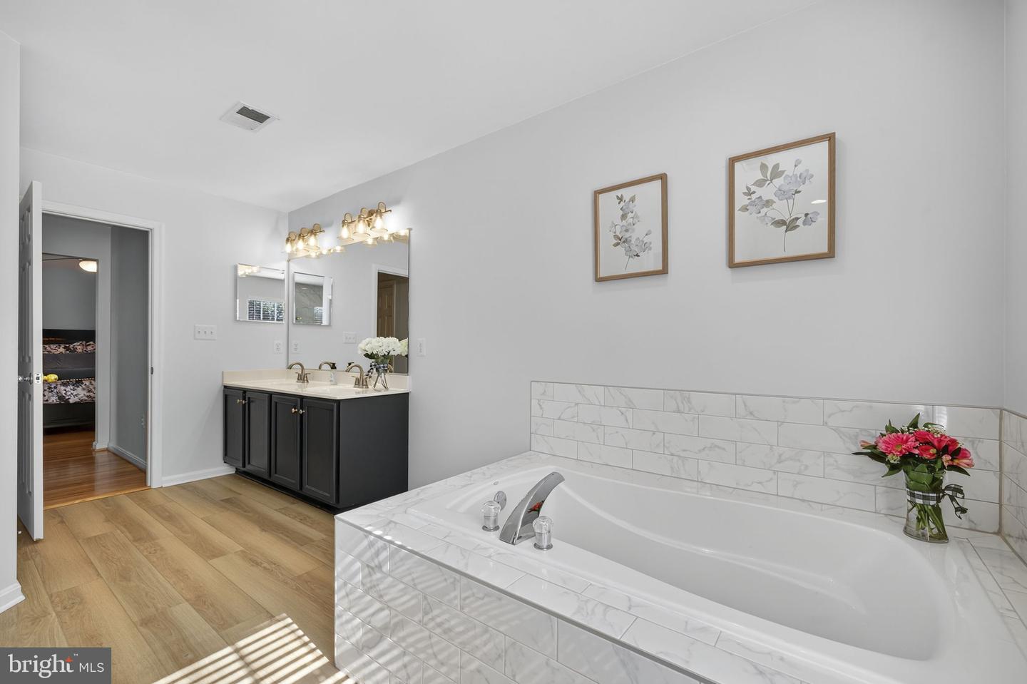 35804 PARK HEIGHTS CIR, ROUND HILL, Virginia 20141, 5 Bedrooms Bedrooms, ,3 BathroomsBathrooms,Residential,For sale,35804 PARK HEIGHTS CIR,VALO2109016 MLS # VALO2109016 35804 PARK HEIGHTS CIR, ROUND HILL, Virginia 20141, 5 Bedrooms Bedrooms, ,3 BathroomsBathrooms,Residential,For sale,35804 PARK HEIGHTS CIR,VALO2109016 MLS # VALO2109016