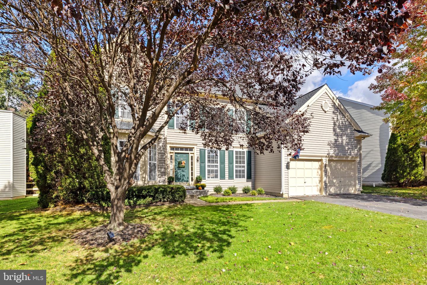 35804 PARK HEIGHTS CIR, ROUND HILL, Virginia 20141, 5 Bedrooms Bedrooms, ,3 BathroomsBathrooms,Residential,For sale,35804 PARK HEIGHTS CIR,VALO2109016 MLS # VALO2109016 35804 PARK HEIGHTS CIR, ROUND HILL, Virginia 20141, 5 Bedrooms Bedrooms, ,3 BathroomsBathrooms,Residential,For sale,35804 PARK HEIGHTS CIR,VALO2109016 MLS # VALO2109016