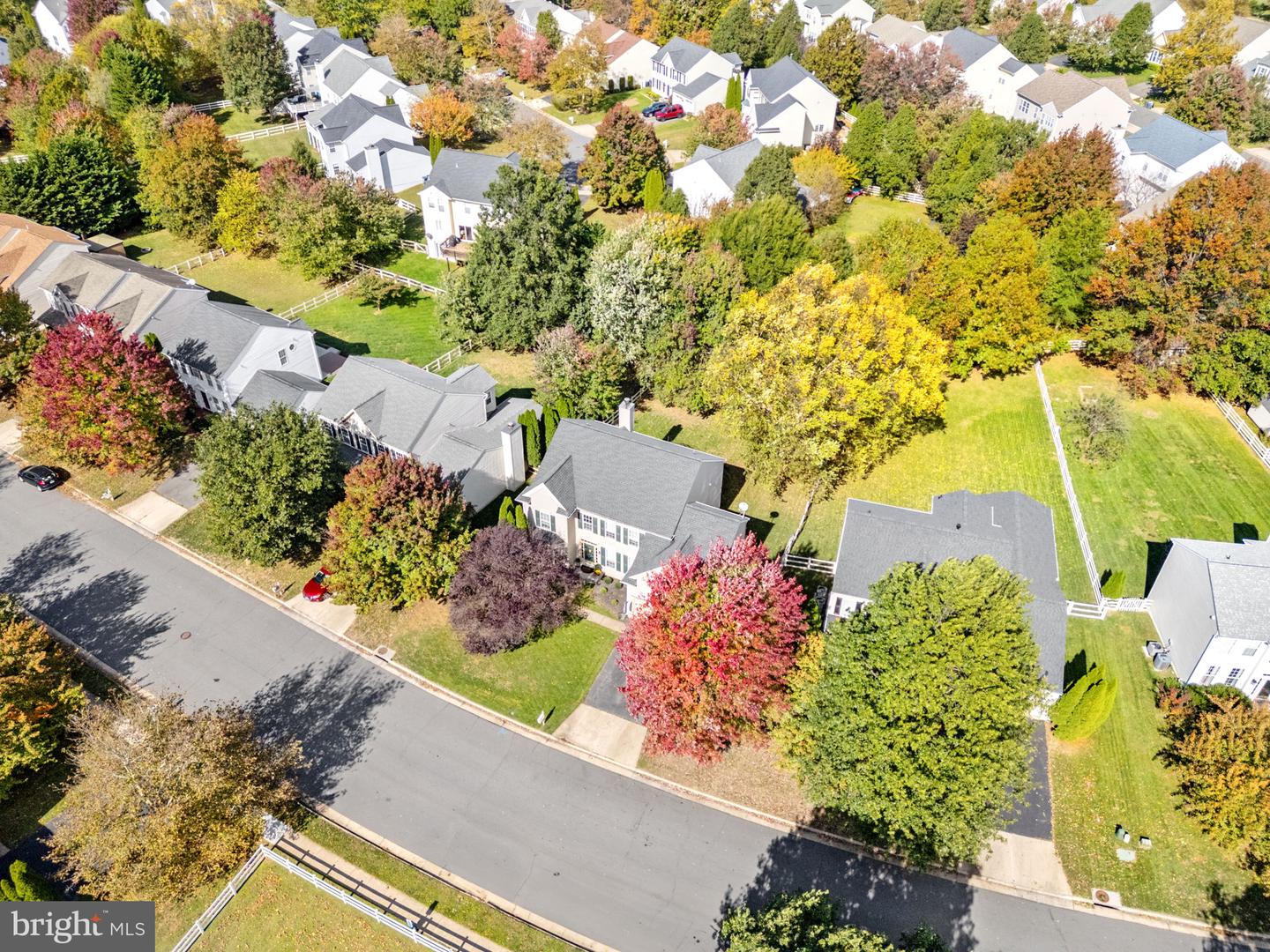 35804 PARK HEIGHTS CIR, ROUND HILL, Virginia 20141, 5 Bedrooms Bedrooms, ,3 BathroomsBathrooms,Residential,For sale,35804 PARK HEIGHTS CIR,VALO2109016 MLS # VALO2109016 35804 PARK HEIGHTS CIR, ROUND HILL, Virginia 20141, 5 Bedrooms Bedrooms, ,3 BathroomsBathrooms,Residential,For sale,35804 PARK HEIGHTS CIR,VALO2109016 MLS # VALO2109016