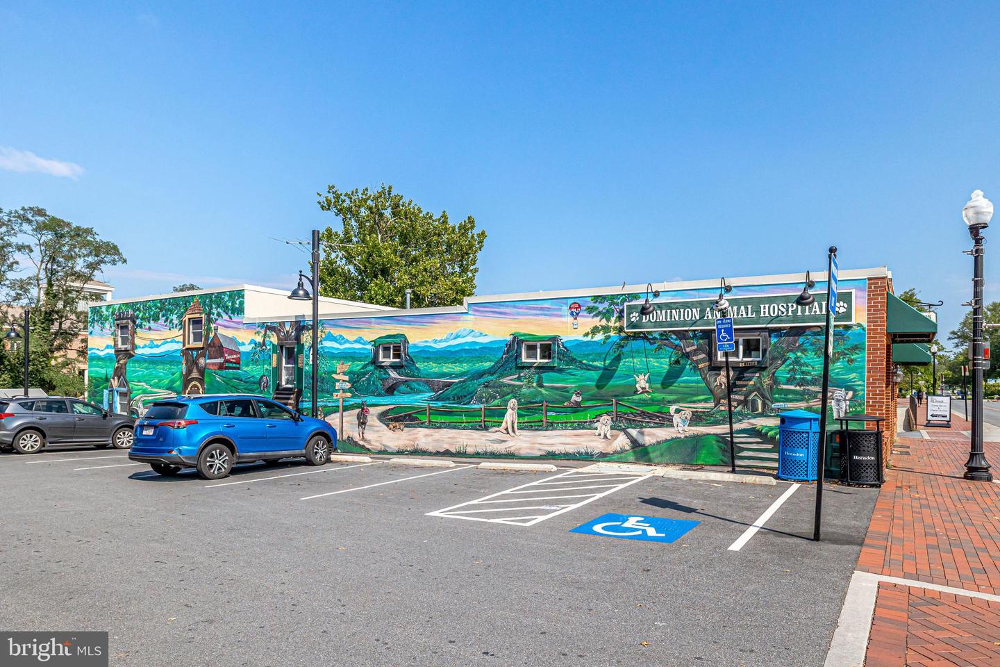 1127 SHANNON PL, HERNDON, Virginia 20170, 3 Bedrooms Bedrooms, ,2 BathroomsBathrooms,Residential,For sale,1127 SHANNON PL,VAFX2274792 MLS # VAFX2274792 1127 SHANNON PL, HERNDON, Virginia 20170, 3 Bedrooms Bedrooms, ,2 BathroomsBathrooms,Residential,For sale,1127 SHANNON PL,VAFX2274792 MLS # VAFX2274792