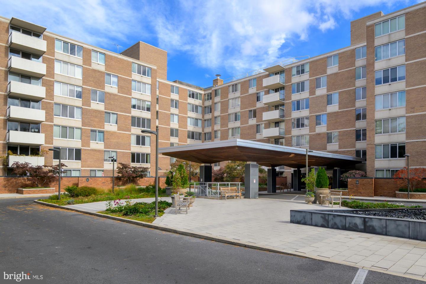 2939 VAN NESS ST NW #1031, WASHINGTON, District Of Columbia 20008, 1 Bedroom Bedrooms, ,1 BathroomBathrooms,Residential,For sale,2939 VAN NESS ST NW #1031,DCDC2227540 MLS # DCDC2227540