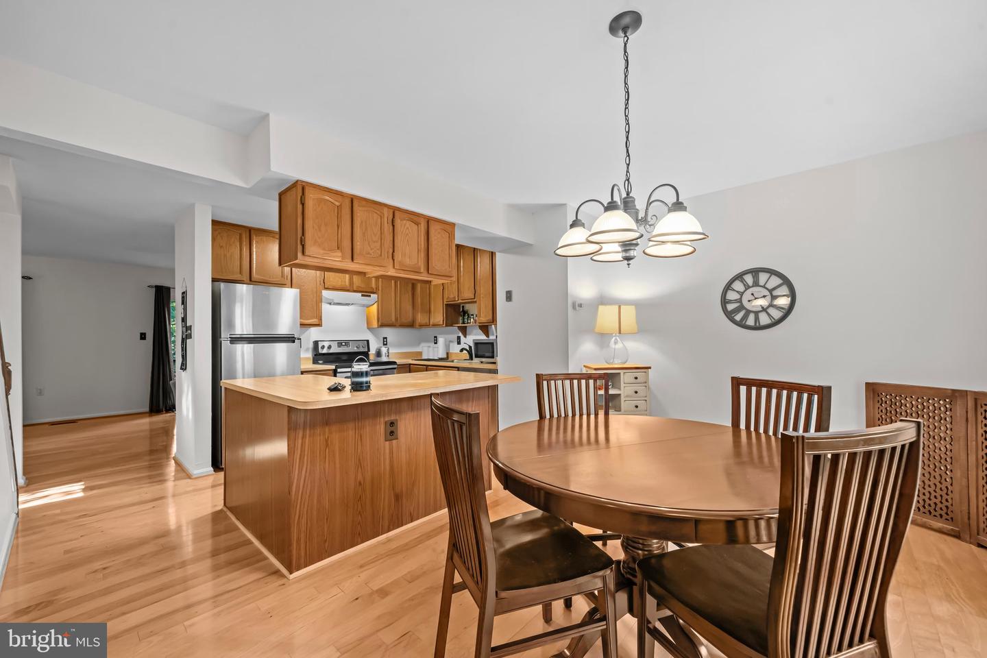 4548 LITTLE RIVER RUN DR, ANNANDALE, Virginia 22003, 3 Bedrooms Bedrooms, ,2 BathroomsBathrooms,Residential,For sale,4548 LITTLE RIVER RUN DR,VAFX2275502 MLS # VAFX2275502 4548 LITTLE RIVER RUN DR, ANNANDALE, Virginia 22003, 3 Bedrooms Bedrooms, ,2 BathroomsBathrooms,Residential,For sale,4548 LITTLE RIVER RUN DR,VAFX2275502 MLS # VAFX2275502