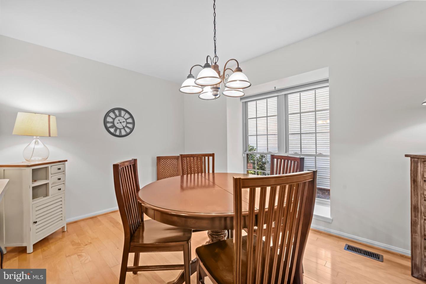 4548 LITTLE RIVER RUN DR, ANNANDALE, Virginia 22003, 3 Bedrooms Bedrooms, ,2 BathroomsBathrooms,Residential,For sale,4548 LITTLE RIVER RUN DR,VAFX2275502 MLS # VAFX2275502 4548 LITTLE RIVER RUN DR, ANNANDALE, Virginia 22003, 3 Bedrooms Bedrooms, ,2 BathroomsBathrooms,Residential,For sale,4548 LITTLE RIVER RUN DR,VAFX2275502 MLS # VAFX2275502