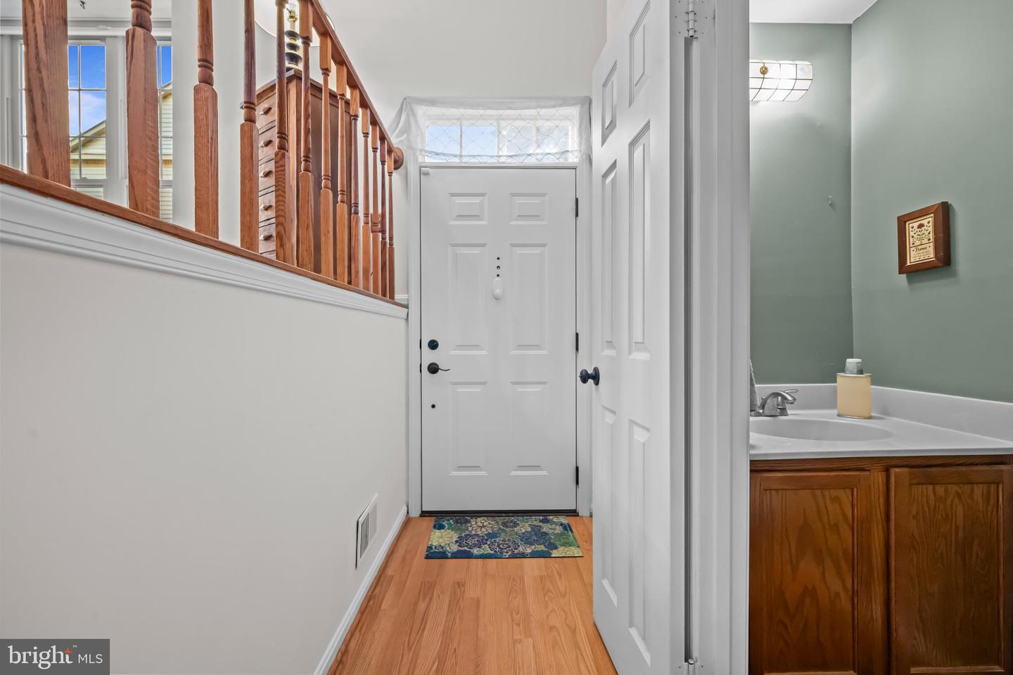 4548 LITTLE RIVER RUN DR, ANNANDALE, Virginia 22003, 3 Bedrooms Bedrooms, ,2 BathroomsBathrooms,Residential,For sale,4548 LITTLE RIVER RUN DR,VAFX2275502 MLS # VAFX2275502 4548 LITTLE RIVER RUN DR, ANNANDALE, Virginia 22003, 3 Bedrooms Bedrooms, ,2 BathroomsBathrooms,Residential,For sale,4548 LITTLE RIVER RUN DR,VAFX2275502 MLS # VAFX2275502