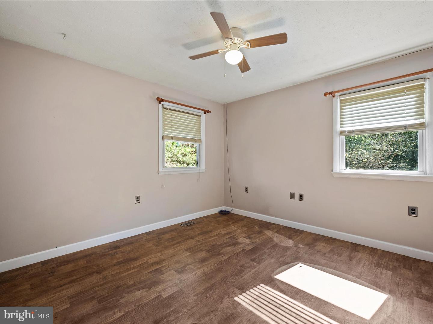 107 DALE CT, WINCHESTER, Virginia 22602, 4 Bedrooms Bedrooms, ,2 BathroomsBathrooms,Residential,For sale,107 DALE CT,VAFV2037592 MLS # VAFV2037592 107 DALE CT, WINCHESTER, Virginia 22602, 4 Bedrooms Bedrooms, ,2 BathroomsBathrooms,Residential,For sale,107 DALE CT,VAFV2037592 MLS # VAFV2037592