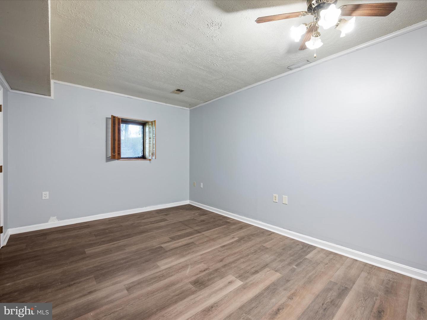 107 DALE CT, WINCHESTER, Virginia 22602, 4 Bedrooms Bedrooms, ,2 BathroomsBathrooms,Residential,For sale,107 DALE CT,VAFV2037592 MLS # VAFV2037592 107 DALE CT, WINCHESTER, Virginia 22602, 4 Bedrooms Bedrooms, ,2 BathroomsBathrooms,Residential,For sale,107 DALE CT,VAFV2037592 MLS # VAFV2037592