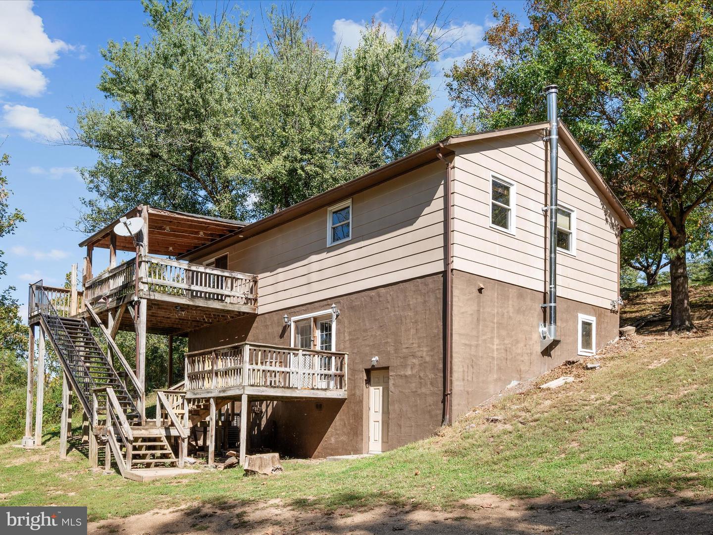 107 DALE CT, WINCHESTER, Virginia 22602, 4 Bedrooms Bedrooms, ,2 BathroomsBathrooms,Residential,For sale,107 DALE CT,VAFV2037592 MLS # VAFV2037592 107 DALE CT, WINCHESTER, Virginia 22602, 4 Bedrooms Bedrooms, ,2 BathroomsBathrooms,Residential,For sale,107 DALE CT,VAFV2037592 MLS # VAFV2037592