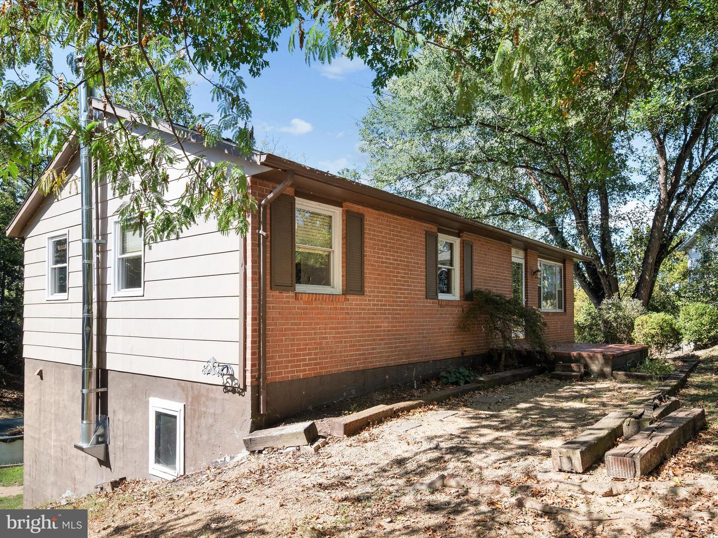 107 DALE CT, WINCHESTER, Virginia 22602, 4 Bedrooms Bedrooms, ,2 BathroomsBathrooms,Residential,For sale,107 DALE CT,VAFV2037592 MLS # VAFV2037592 107 DALE CT, WINCHESTER, Virginia 22602, 4 Bedrooms Bedrooms, ,2 BathroomsBathrooms,Residential,For sale,107 DALE CT,VAFV2037592 MLS # VAFV2037592