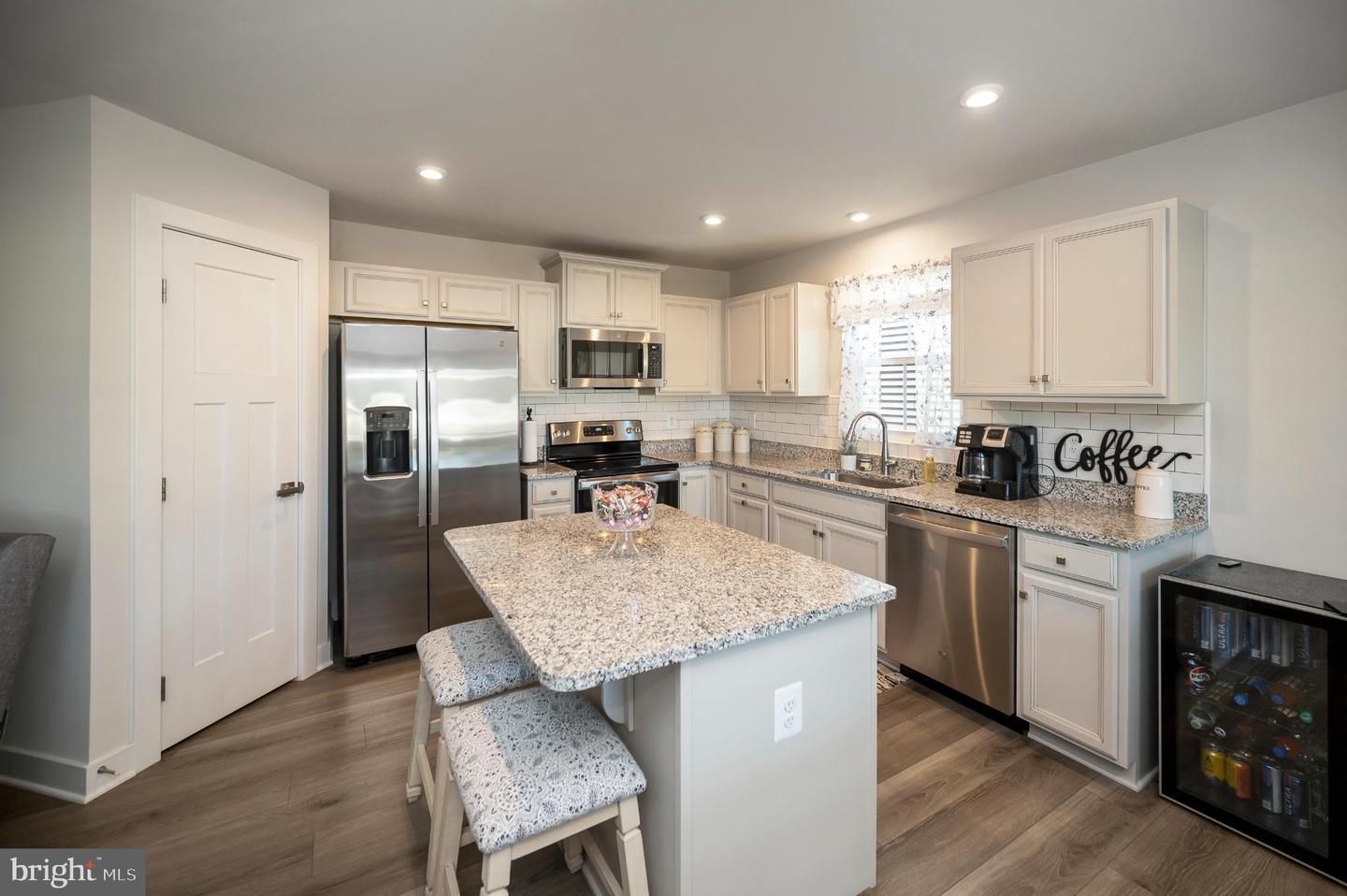 34859 MANSOURS DR, LOCUST GROVE, Virginia 22508, 3 Bedrooms Bedrooms, 14 Rooms Rooms,3 BathroomsBathrooms,Residential,For sale,34859 MANSOURS DR,VAOR2012634 MLS # VAOR2012634 34859 MANSOURS DR, LOCUST GROVE, Virginia 22508, 3 Bedrooms Bedrooms, 14 Rooms Rooms,3 BathroomsBathrooms,Residential,For sale,34859 MANSOURS DR,VAOR2012634 MLS # VAOR2012634