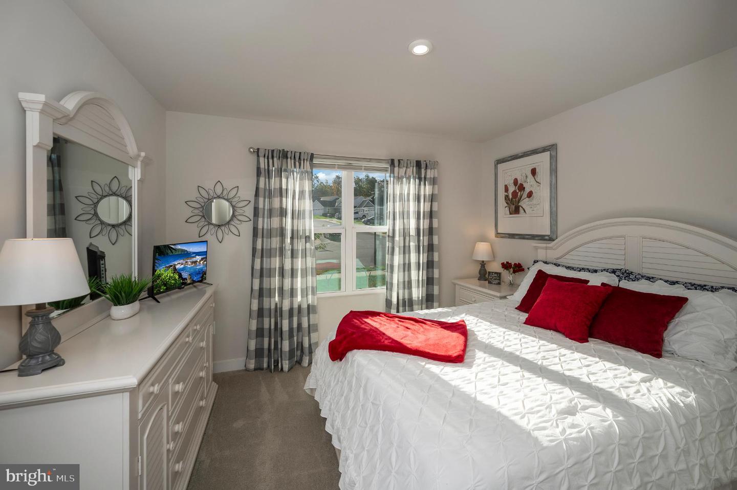 34859 MANSOURS DR, LOCUST GROVE, Virginia 22508, 3 Bedrooms Bedrooms, 14 Rooms Rooms,3 BathroomsBathrooms,Residential,For sale,34859 MANSOURS DR,VAOR2012634 MLS # VAOR2012634 34859 MANSOURS DR, LOCUST GROVE, Virginia 22508, 3 Bedrooms Bedrooms, 14 Rooms Rooms,3 BathroomsBathrooms,Residential,For sale,34859 MANSOURS DR,VAOR2012634 MLS # VAOR2012634