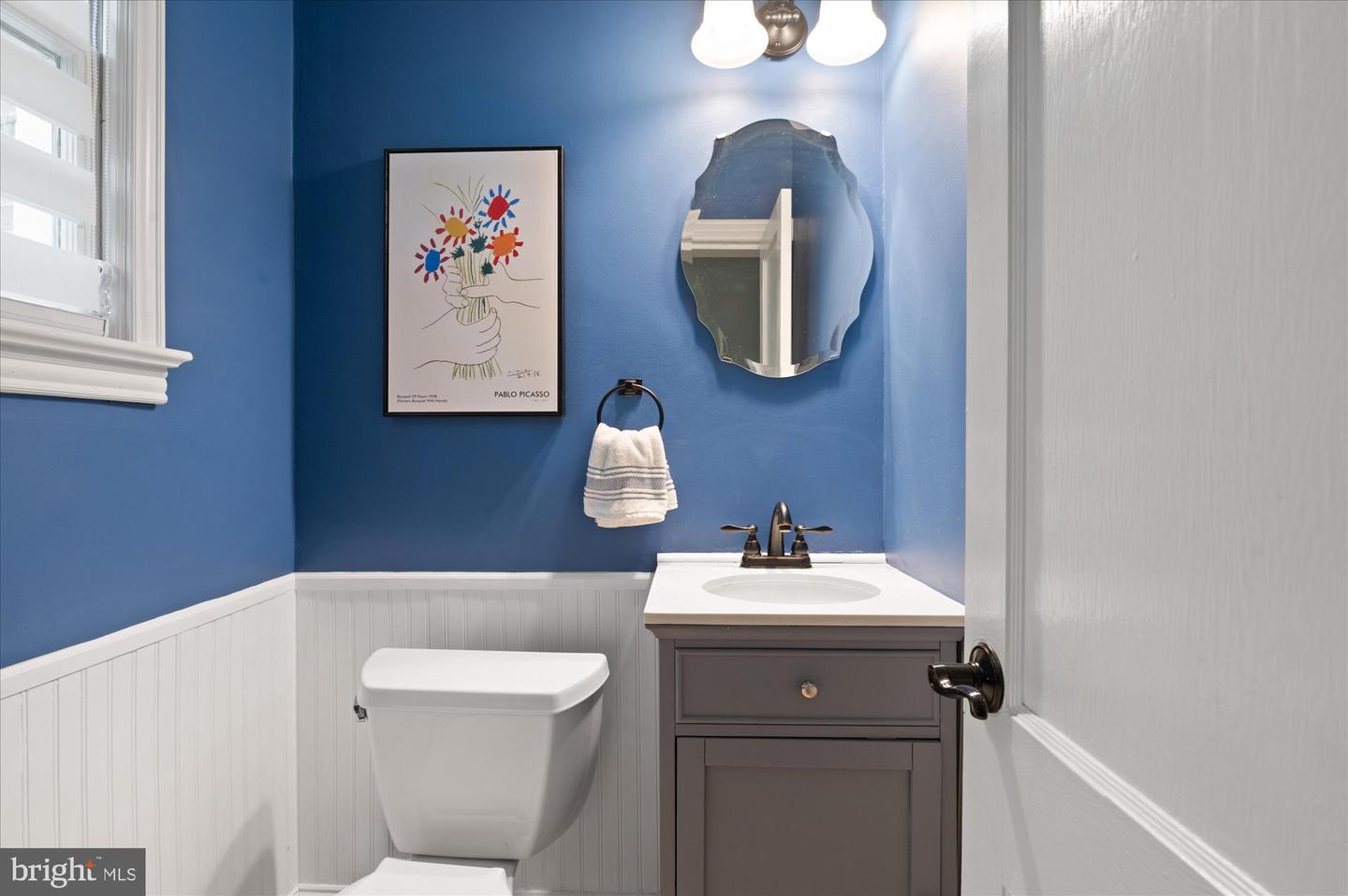 10 8TH ST SE, WASHINGTON, District Of Columbia 20003, 2 Bedrooms Bedrooms, ,1 BathroomBathrooms,Residential,For sale,10 8TH ST SE,DCDC2228526 MLS # DCDC2228526 10 8TH ST SE, WASHINGTON, District Of Columbia 20003, 2 Bedrooms Bedrooms, ,1 BathroomBathrooms,Residential,For sale,10 8TH ST SE,DCDC2228526 MLS # DCDC2228526