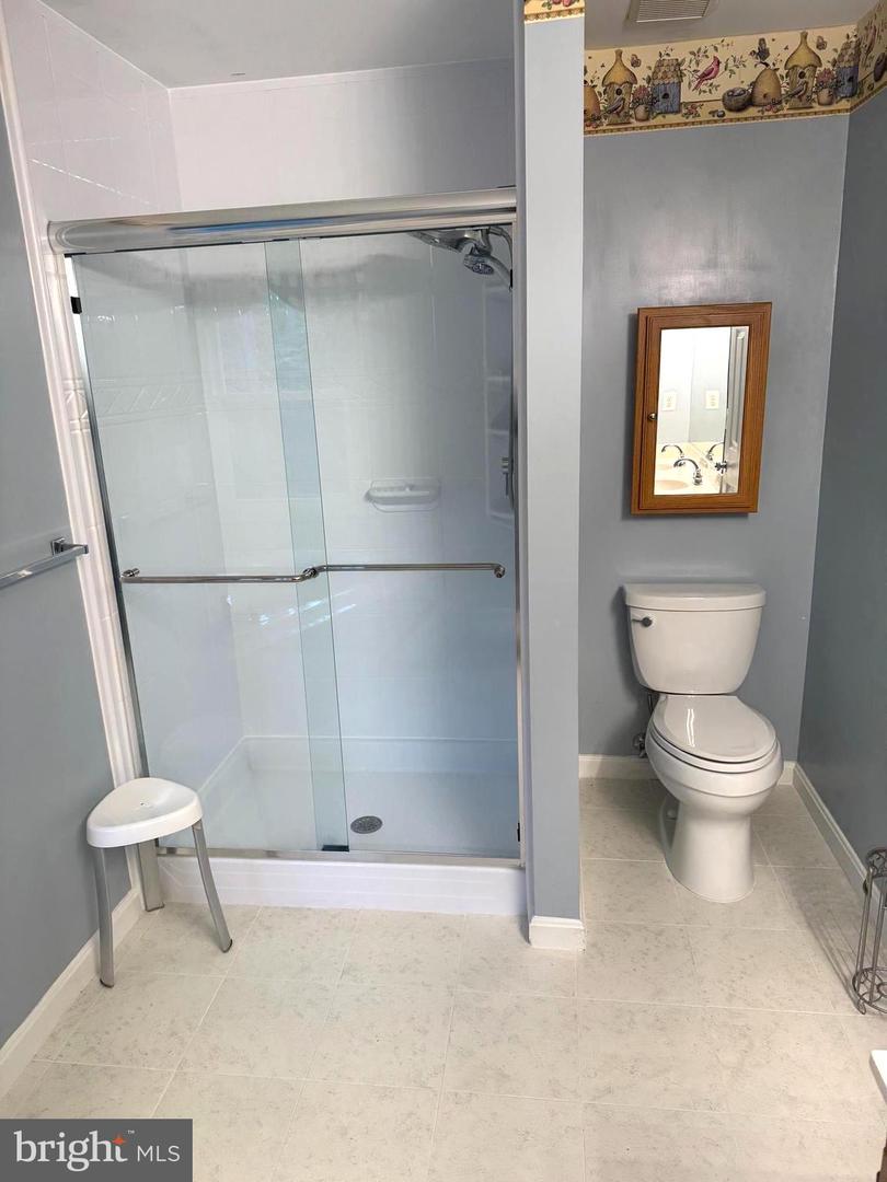 16068 HAYES LN, WOODBRIDGE, Virginia 22191, 4 Bedrooms Bedrooms, ,2 BathroomsBathrooms,Residential,For sale,16068 HAYES LN,VAPW2106676 MLS # VAPW2106676