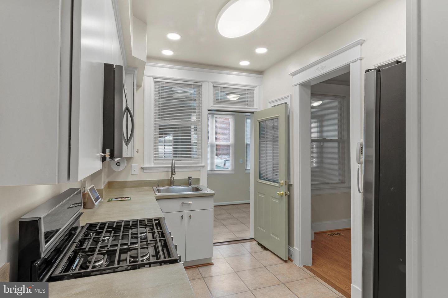 3633 NEW HAMPSHIRE AVE NW, WASHINGTON, District Of Columbia 20010, 3 Bedrooms Bedrooms, 6 Rooms Rooms,2 BathroomsBathrooms,Residential,For sale,3633 NEW HAMPSHIRE AVE NW,DCDC2229086 MLS # DCDC2229086 3633 NEW HAMPSHIRE AVE NW, WASHINGTON, District Of Columbia 20010, 3 Bedrooms Bedrooms, 6 Rooms Rooms,2 BathroomsBathrooms,Residential,For sale,3633 NEW HAMPSHIRE AVE NW,DCDC2229086 MLS # DCDC2229086