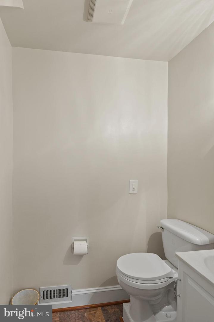 3633 NEW HAMPSHIRE AVE NW, WASHINGTON, District Of Columbia 20010, 3 Bedrooms Bedrooms, 6 Rooms Rooms,2 BathroomsBathrooms,Residential,For sale,3633 NEW HAMPSHIRE AVE NW,DCDC2229086 MLS # DCDC2229086 3633 NEW HAMPSHIRE AVE NW, WASHINGTON, District Of Columbia 20010, 3 Bedrooms Bedrooms, 6 Rooms Rooms,2 BathroomsBathrooms,Residential,For sale,3633 NEW HAMPSHIRE AVE NW,DCDC2229086 MLS # DCDC2229086