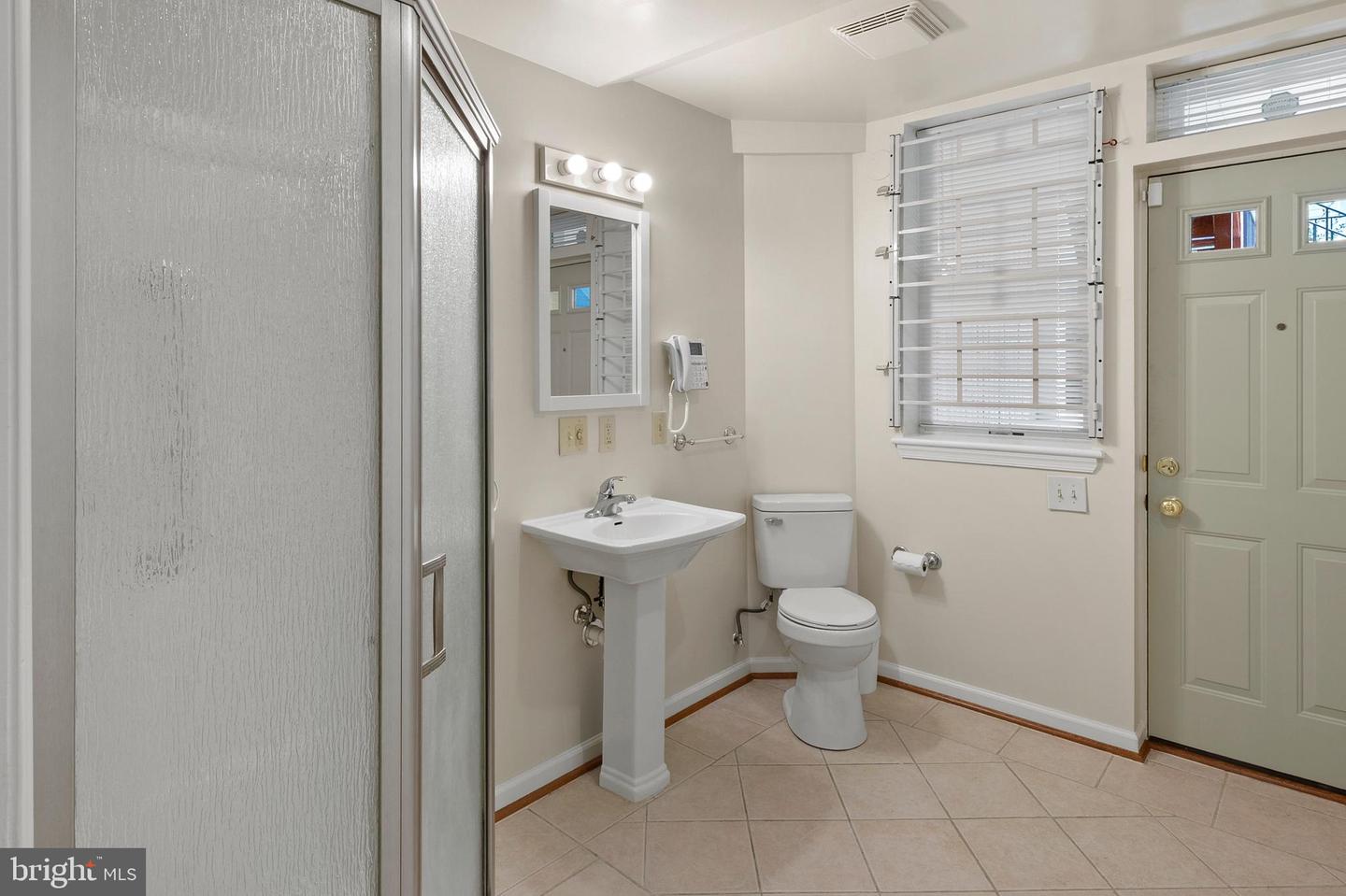 3633 NEW HAMPSHIRE AVE NW, WASHINGTON, District Of Columbia 20010, 3 Bedrooms Bedrooms, 6 Rooms Rooms,2 BathroomsBathrooms,Residential,For sale,3633 NEW HAMPSHIRE AVE NW,DCDC2229086 MLS # DCDC2229086 3633 NEW HAMPSHIRE AVE NW, WASHINGTON, District Of Columbia 20010, 3 Bedrooms Bedrooms, 6 Rooms Rooms,2 BathroomsBathrooms,Residential,For sale,3633 NEW HAMPSHIRE AVE NW,DCDC2229086 MLS # DCDC2229086