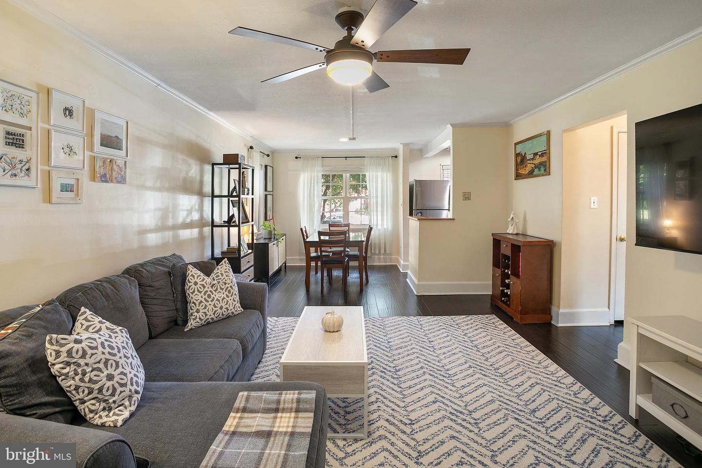 1700 W ABINGDON DR #103, ALEXANDRIA, Virginia 22314, 2 Bedrooms Bedrooms, ,1 BathroomBathrooms,Residential,For sale,1700 W ABINGDON DR #103,VAAX2051216 MLS # VAAX2051216 1700 W ABINGDON DR #103, ALEXANDRIA, Virginia 22314, 2 Bedrooms Bedrooms, ,1 BathroomBathrooms,Residential,For sale,1700 W ABINGDON DR #103,VAAX2051216 MLS # VAAX2051216