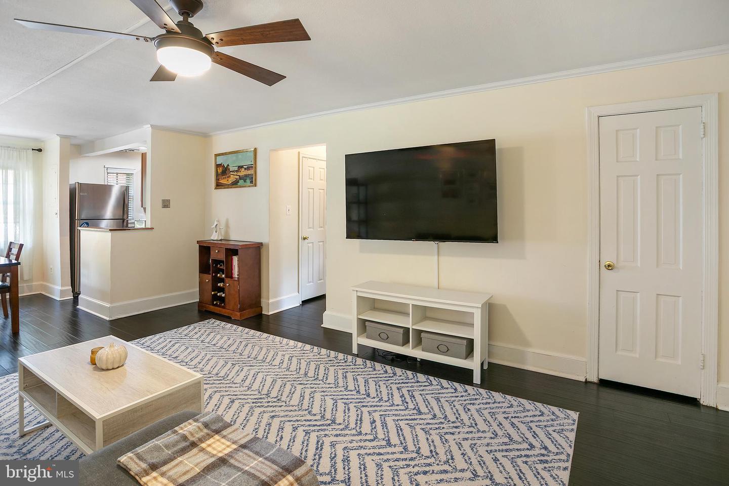 1700 W ABINGDON DR #103, ALEXANDRIA, Virginia 22314, 2 Bedrooms Bedrooms, ,1 BathroomBathrooms,Residential,For sale,1700 W ABINGDON DR #103,VAAX2051216 MLS # VAAX2051216 1700 W ABINGDON DR #103, ALEXANDRIA, Virginia 22314, 2 Bedrooms Bedrooms, ,1 BathroomBathrooms,Residential,For sale,1700 W ABINGDON DR #103,VAAX2051216 MLS # VAAX2051216