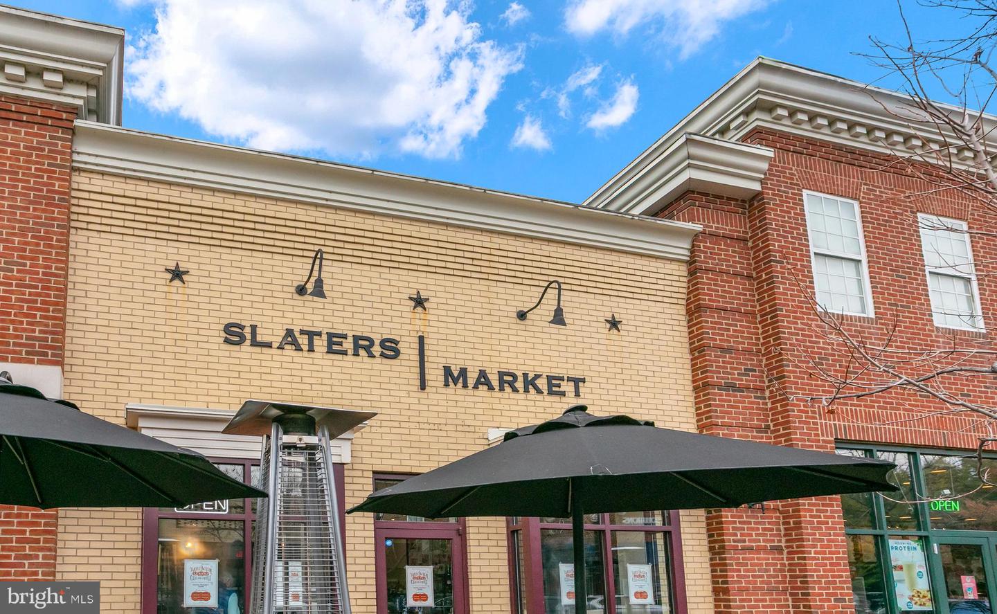 1700 W ABINGDON DR #103, ALEXANDRIA, Virginia 22314, 2 Bedrooms Bedrooms, ,1 BathroomBathrooms,Residential,For sale,1700 W ABINGDON DR #103,VAAX2051216 MLS # VAAX2051216 1700 W ABINGDON DR #103, ALEXANDRIA, Virginia 22314, 2 Bedrooms Bedrooms, ,1 BathroomBathrooms,Residential,For sale,1700 W ABINGDON DR #103,VAAX2051216 MLS # VAAX2051216