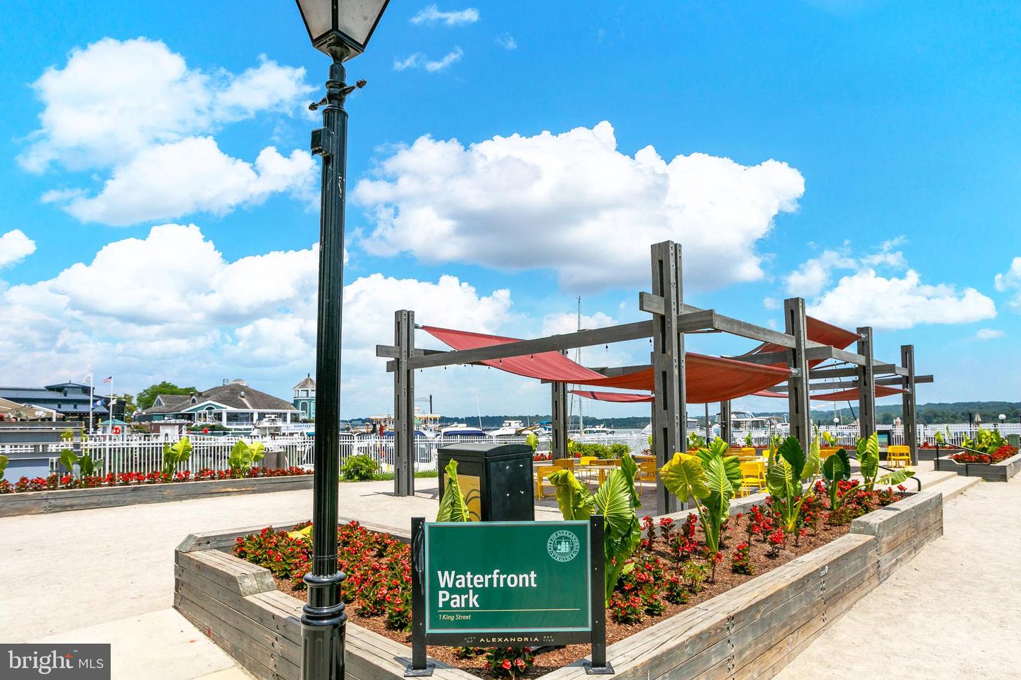 1700 W ABINGDON DR #103, ALEXANDRIA, Virginia 22314, 2 Bedrooms Bedrooms, ,1 BathroomBathrooms,Residential,For sale,1700 W ABINGDON DR #103,VAAX2051216 MLS # VAAX2051216 1700 W ABINGDON DR #103, ALEXANDRIA, Virginia 22314, 2 Bedrooms Bedrooms, ,1 BathroomBathrooms,Residential,For sale,1700 W ABINGDON DR #103,VAAX2051216 MLS # VAAX2051216