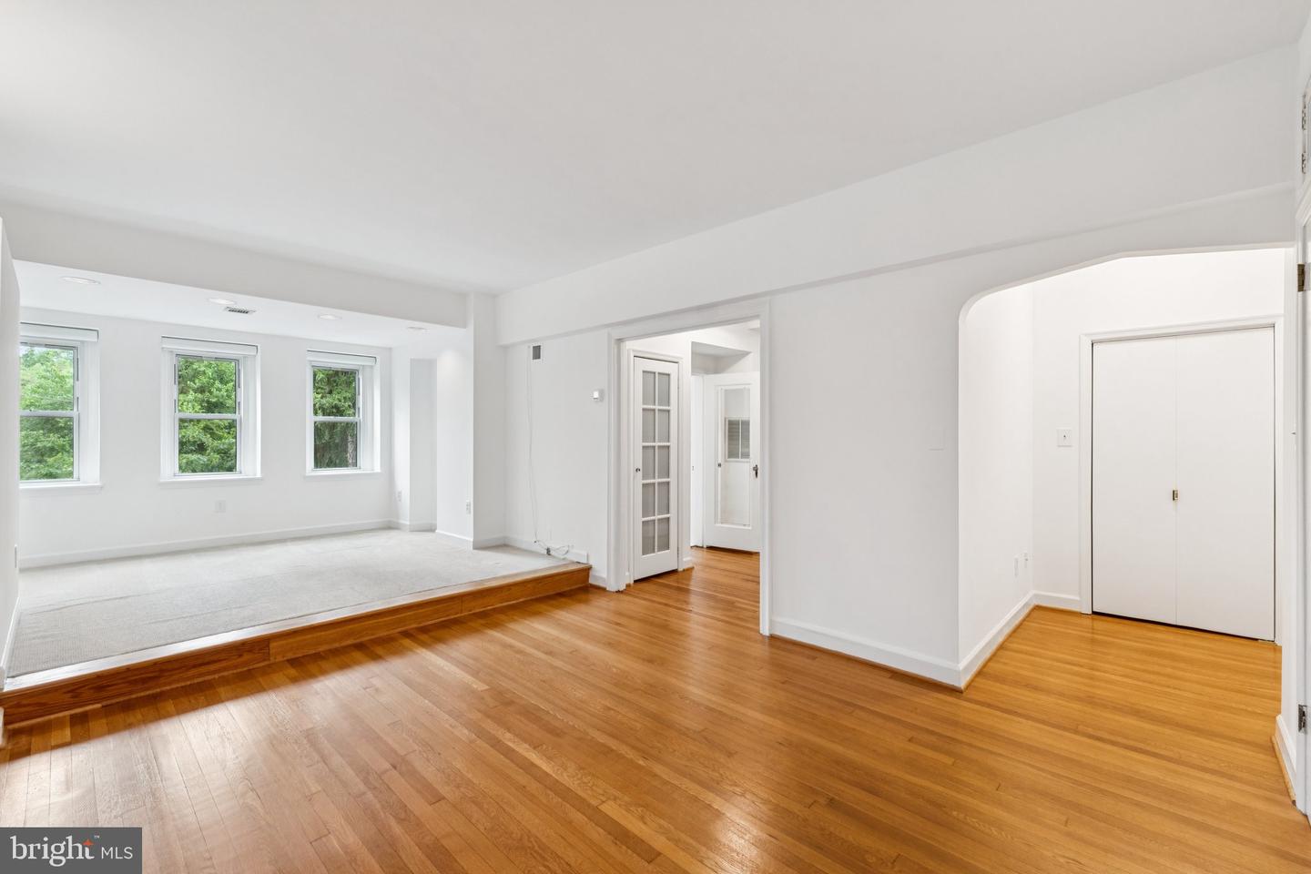 4707 CONNECTICUT AVE NW #211, WASHINGTON, District Of Columbia 20008, 2 Bedrooms Bedrooms, ,2 BathroomsBathrooms,Residential,For sale,4707 CONNECTICUT AVE NW #211,DCDC2229242 MLS # DCDC2229242