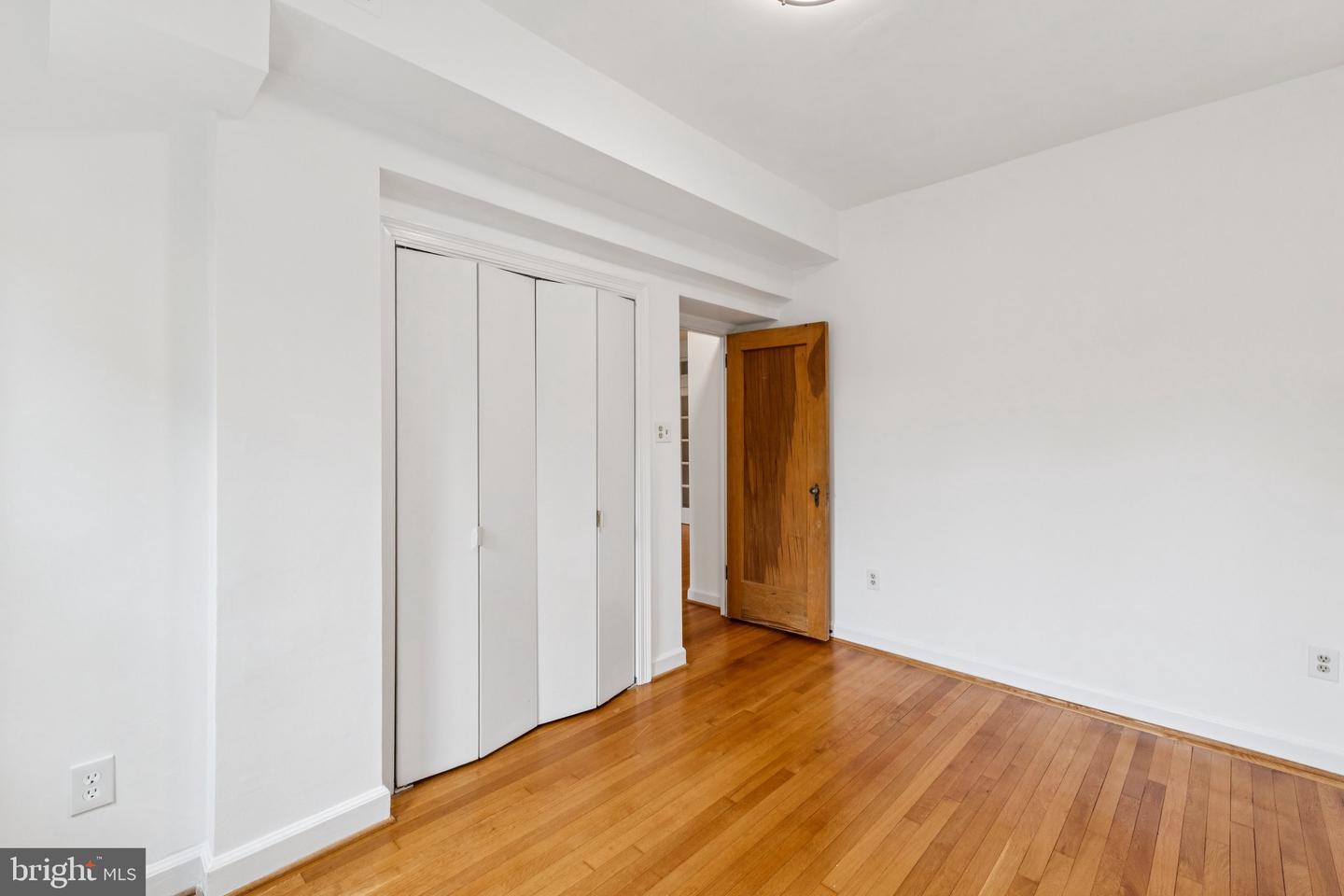 4707 CONNECTICUT AVE NW #211, WASHINGTON, District Of Columbia 20008, 2 Bedrooms Bedrooms, ,2 BathroomsBathrooms,Residential,For sale,4707 CONNECTICUT AVE NW #211,DCDC2229242 MLS # DCDC2229242