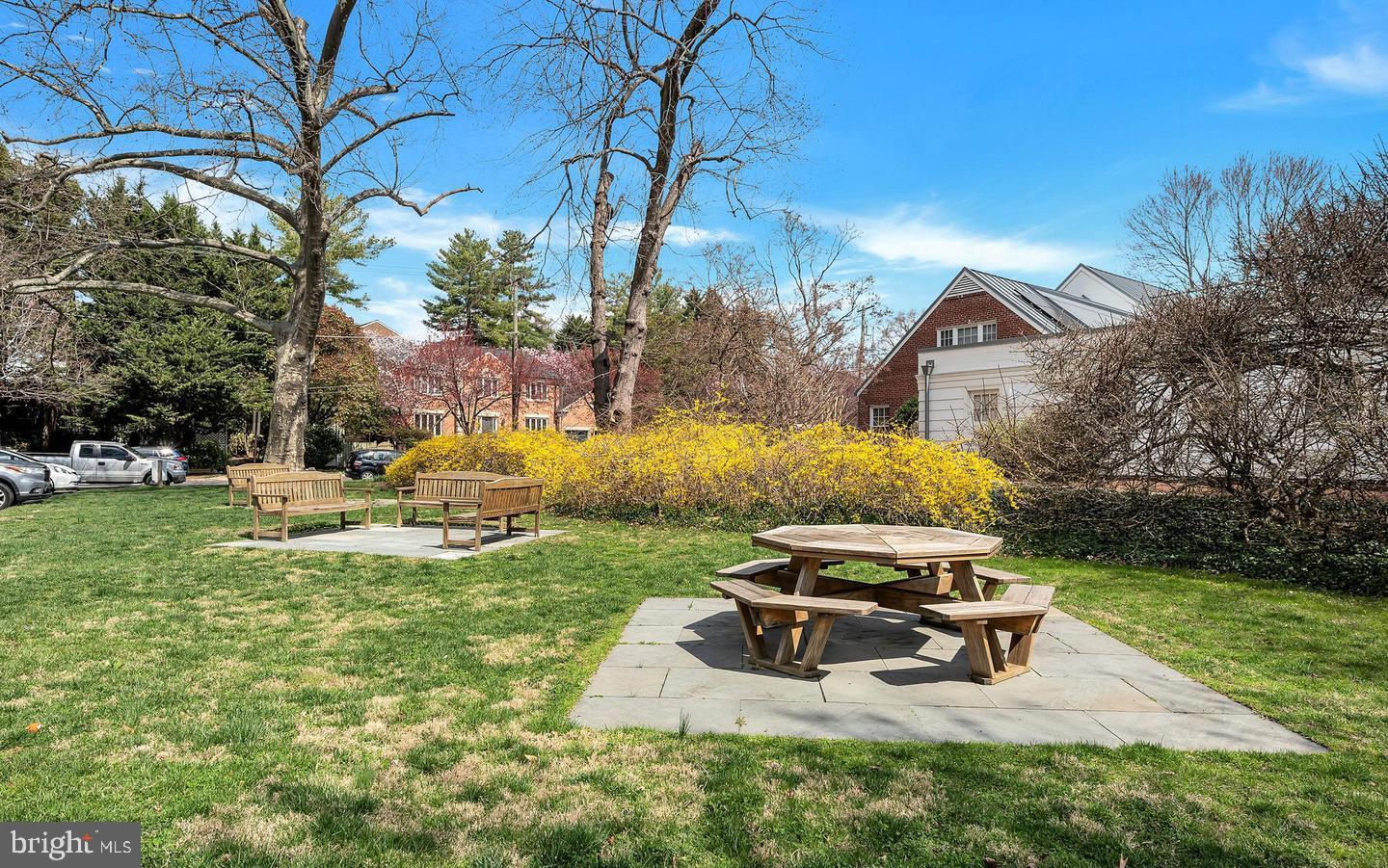 4707 CONNECTICUT AVE NW #211, WASHINGTON, District Of Columbia 20008, 2 Bedrooms Bedrooms, ,2 BathroomsBathrooms,Residential,For sale,4707 CONNECTICUT AVE NW #211,DCDC2229242 MLS # DCDC2229242