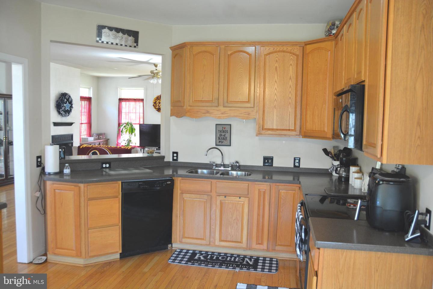 1604 JEFFERSON AVE, FRONT ROYAL, Virginia 22630, 3 Bedrooms Bedrooms, ,2 BathroomsBathrooms,Residential,For sale,1604 JEFFERSON AVE,VAWR2012658 MLS # VAWR2012658 1604 JEFFERSON AVE, FRONT ROYAL, Virginia 22630, 3 Bedrooms Bedrooms, ,2 BathroomsBathrooms,Residential,For sale,1604 JEFFERSON AVE,VAWR2012658 MLS # VAWR2012658