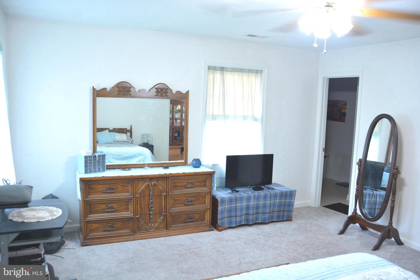 1604 JEFFERSON AVE, FRONT ROYAL, Virginia 22630, 3 Bedrooms Bedrooms, ,2 BathroomsBathrooms,Residential,For sale,1604 JEFFERSON AVE,VAWR2012658 MLS # VAWR2012658 1604 JEFFERSON AVE, FRONT ROYAL, Virginia 22630, 3 Bedrooms Bedrooms, ,2 BathroomsBathrooms,Residential,For sale,1604 JEFFERSON AVE,VAWR2012658 MLS # VAWR2012658