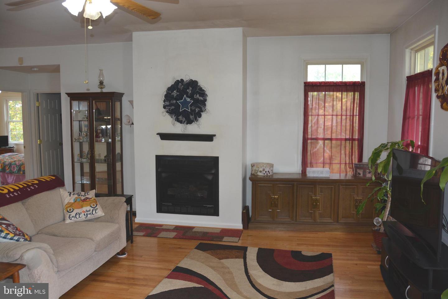 1604 JEFFERSON AVE, FRONT ROYAL, Virginia 22630, 3 Bedrooms Bedrooms, ,2 BathroomsBathrooms,Residential,For sale,1604 JEFFERSON AVE,VAWR2012658 MLS # VAWR2012658 1604 JEFFERSON AVE, FRONT ROYAL, Virginia 22630, 3 Bedrooms Bedrooms, ,2 BathroomsBathrooms,Residential,For sale,1604 JEFFERSON AVE,VAWR2012658 MLS # VAWR2012658