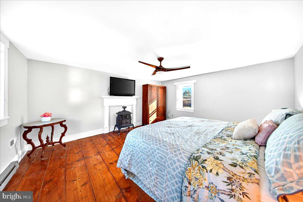 290 RILEY HOLLOW RD, HUNTLY, Virginia 22640, 3 Bedrooms Bedrooms, ,3 BathroomsBathrooms,Residential,For sale,290 RILEY HOLLOW RD,VARP2002360 MLS # VARP2002360 290 RILEY HOLLOW RD, HUNTLY, Virginia 22640, 3 Bedrooms Bedrooms, ,3 BathroomsBathrooms,Residential,For sale,290 RILEY HOLLOW RD,VARP2002360 MLS # VARP2002360