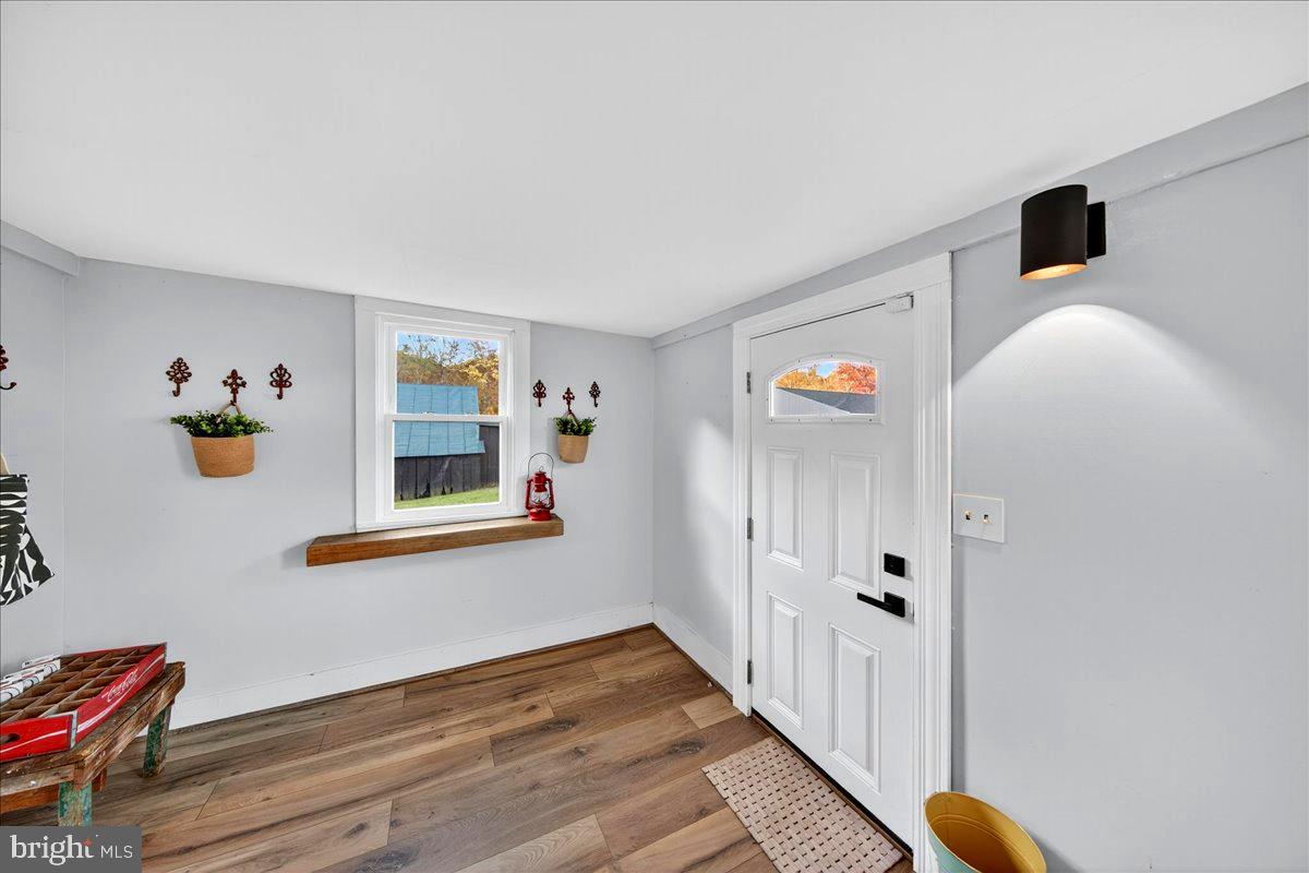 290 RILEY HOLLOW RD, HUNTLY, Virginia 22640, 3 Bedrooms Bedrooms, ,3 BathroomsBathrooms,Residential,For sale,290 RILEY HOLLOW RD,VARP2002360 MLS # VARP2002360 290 RILEY HOLLOW RD, HUNTLY, Virginia 22640, 3 Bedrooms Bedrooms, ,3 BathroomsBathrooms,Residential,For sale,290 RILEY HOLLOW RD,VARP2002360 MLS # VARP2002360