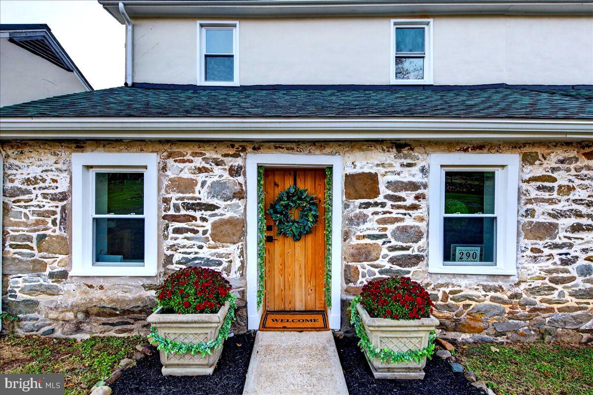 290 RILEY HOLLOW RD, HUNTLY, Virginia 22640, 3 Bedrooms Bedrooms, ,3 BathroomsBathrooms,Residential,For sale,290 RILEY HOLLOW RD,VARP2002360 MLS # VARP2002360 290 RILEY HOLLOW RD, HUNTLY, Virginia 22640, 3 Bedrooms Bedrooms, ,3 BathroomsBathrooms,Residential,For sale,290 RILEY HOLLOW RD,VARP2002360 MLS # VARP2002360