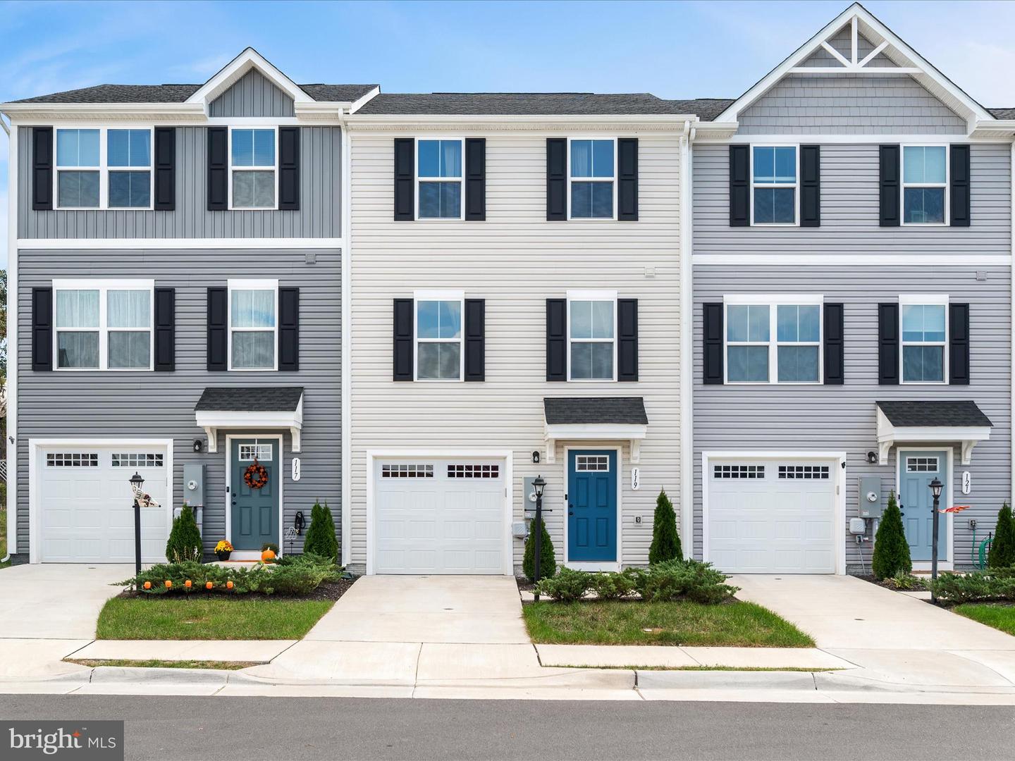 119 KENSINGTON CIR, MIDDLETOWN, Virginia 22645, 3 Bedrooms Bedrooms, ,2 BathroomsBathrooms,Residential,For sale,119 KENSINGTON CIR,VAFV2037714 MLS # VAFV2037714 119 KENSINGTON CIR, MIDDLETOWN, Virginia 22645, 3 Bedrooms Bedrooms, ,2 BathroomsBathrooms,Residential,For sale,119 KENSINGTON CIR,VAFV2037714 MLS # VAFV2037714