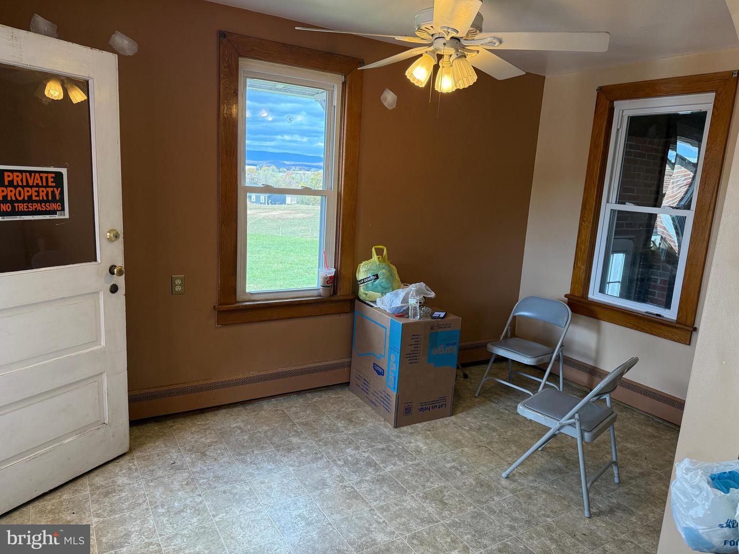 13175 OLD VALLEY PIKE, EDINBURG, Virginia 22824, 4 Bedrooms Bedrooms, ,1 BathroomBathrooms,Residential,For sale,13175 OLD VALLEY PIKE,VASH2012876 MLS # VASH2012876 13175 OLD VALLEY PIKE, EDINBURG, Virginia 22824, 4 Bedrooms Bedrooms, ,1 BathroomBathrooms,Residential,For sale,13175 OLD VALLEY PIKE,VASH2012876 MLS # VASH2012876