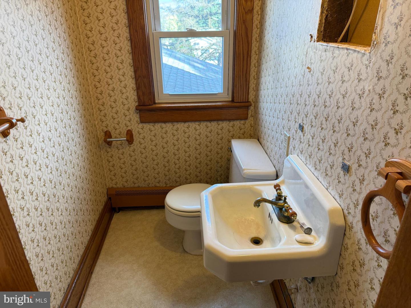 13175 OLD VALLEY PIKE, EDINBURG, Virginia 22824, 4 Bedrooms Bedrooms, ,1 BathroomBathrooms,Residential,For sale,13175 OLD VALLEY PIKE,VASH2012876 MLS # VASH2012876 13175 OLD VALLEY PIKE, EDINBURG, Virginia 22824, 4 Bedrooms Bedrooms, ,1 BathroomBathrooms,Residential,For sale,13175 OLD VALLEY PIKE,VASH2012876 MLS # VASH2012876