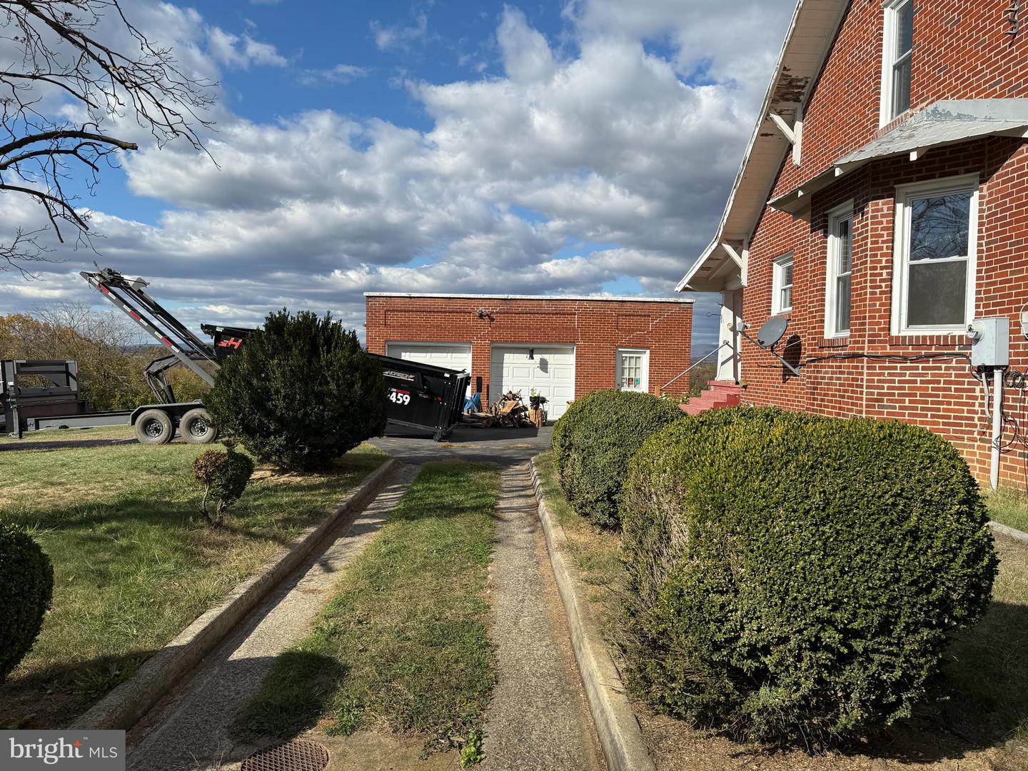 13175 OLD VALLEY PIKE, EDINBURG, Virginia 22824, 4 Bedrooms Bedrooms, ,1 BathroomBathrooms,Residential,For sale,13175 OLD VALLEY PIKE,VASH2012876 MLS # VASH2012876 13175 OLD VALLEY PIKE, EDINBURG, Virginia 22824, 4 Bedrooms Bedrooms, ,1 BathroomBathrooms,Residential,For sale,13175 OLD VALLEY PIKE,VASH2012876 MLS # VASH2012876