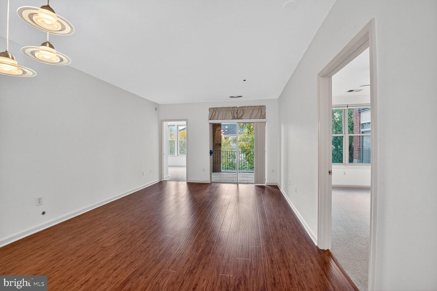 11775 STRATFORD HOUSE PL #206, RESTON, Virginia 20190, 2 Bedrooms Bedrooms, ,2 BathroomsBathrooms,Residential,For sale,11775 STRATFORD HOUSE PL #206,VAFX2276562 MLS # VAFX2276562 11775 STRATFORD HOUSE PL #206, RESTON, Virginia 20190, 2 Bedrooms Bedrooms, ,2 BathroomsBathrooms,Residential,For sale,11775 STRATFORD HOUSE PL #206,VAFX2276562 MLS # VAFX2276562