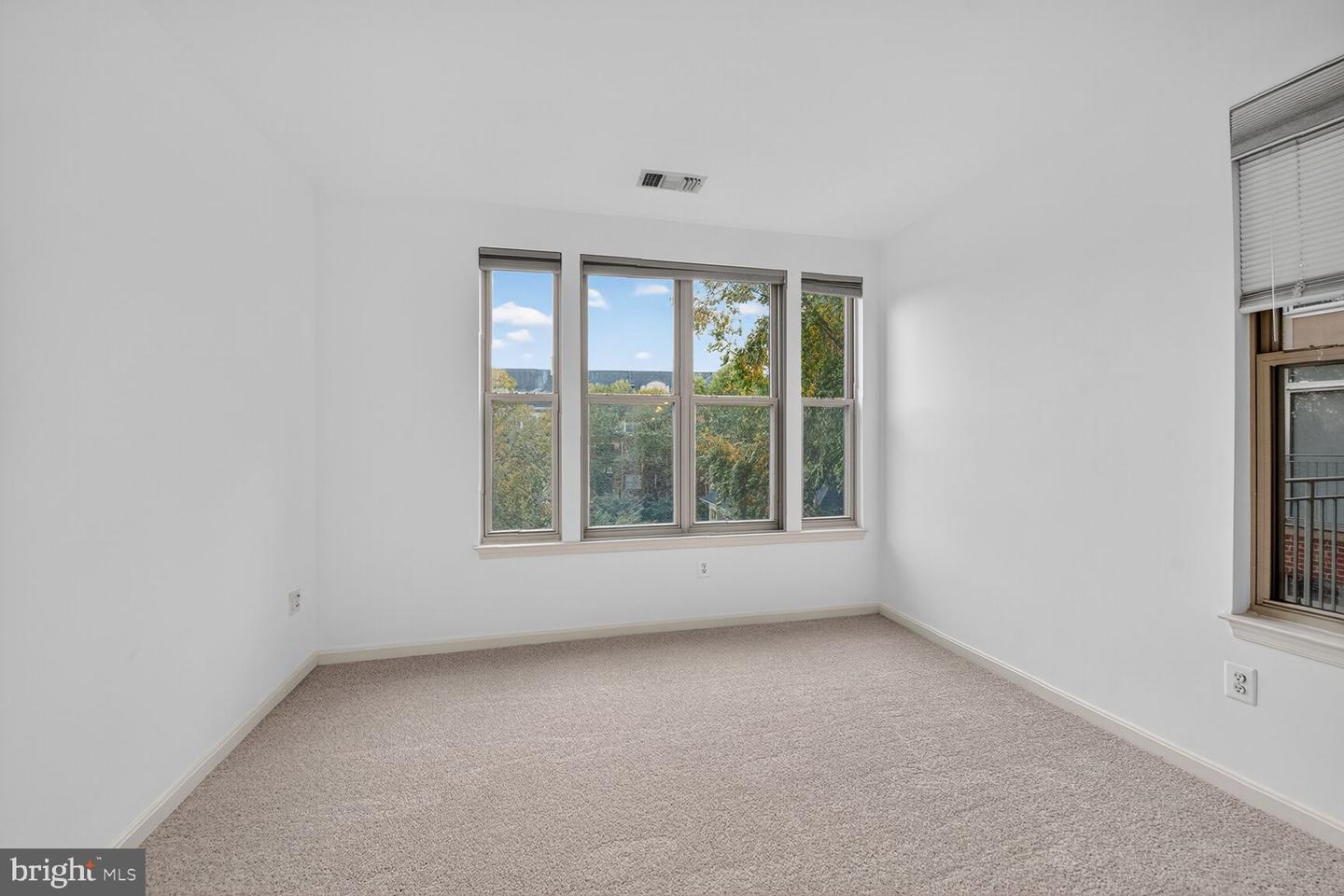 11775 STRATFORD HOUSE PL #206, RESTON, Virginia 20190, 2 Bedrooms Bedrooms, ,2 BathroomsBathrooms,Residential,For sale,11775 STRATFORD HOUSE PL #206,VAFX2276562 MLS # VAFX2276562 11775 STRATFORD HOUSE PL #206, RESTON, Virginia 20190, 2 Bedrooms Bedrooms, ,2 BathroomsBathrooms,Residential,For sale,11775 STRATFORD HOUSE PL #206,VAFX2276562 MLS # VAFX2276562