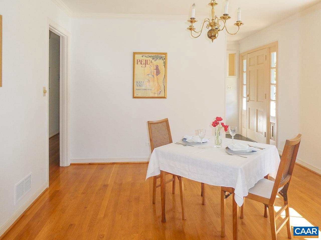 107 ELKHORN RD, CHARLOTTESVILLE, Virginia 22903, 4 Bedrooms Bedrooms, ,3 BathroomsBathrooms,Residential,For sale,107 ELKHORN RD,670497 MLS # 670497 107 ELKHORN RD, CHARLOTTESVILLE, Virginia 22903, 4 Bedrooms Bedrooms, ,3 BathroomsBathrooms,Residential,For sale,107 ELKHORN RD,670497 MLS # 670497