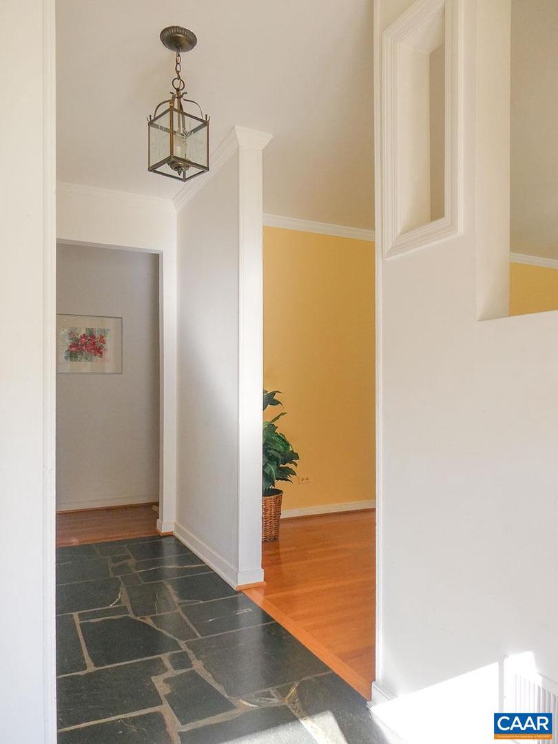 107 ELKHORN RD, CHARLOTTESVILLE, Virginia 22903, 4 Bedrooms Bedrooms, ,3 BathroomsBathrooms,Residential,For sale,107 ELKHORN RD,670497 MLS # 670497 107 ELKHORN RD, CHARLOTTESVILLE, Virginia 22903, 4 Bedrooms Bedrooms, ,3 BathroomsBathrooms,Residential,For sale,107 ELKHORN RD,670497 MLS # 670497