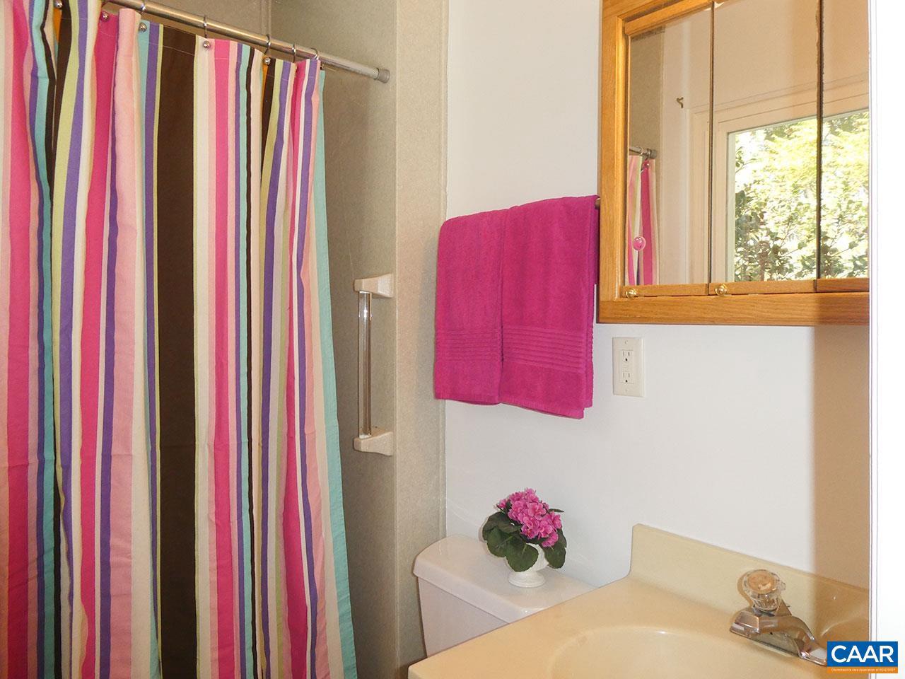 107 ELKHORN RD, CHARLOTTESVILLE, Virginia 22903, 4 Bedrooms Bedrooms, ,3 BathroomsBathrooms,Residential,For sale,107 ELKHORN RD,670497 MLS # 670497 107 ELKHORN RD, CHARLOTTESVILLE, Virginia 22903, 4 Bedrooms Bedrooms, ,3 BathroomsBathrooms,Residential,For sale,107 ELKHORN RD,670497 MLS # 670497