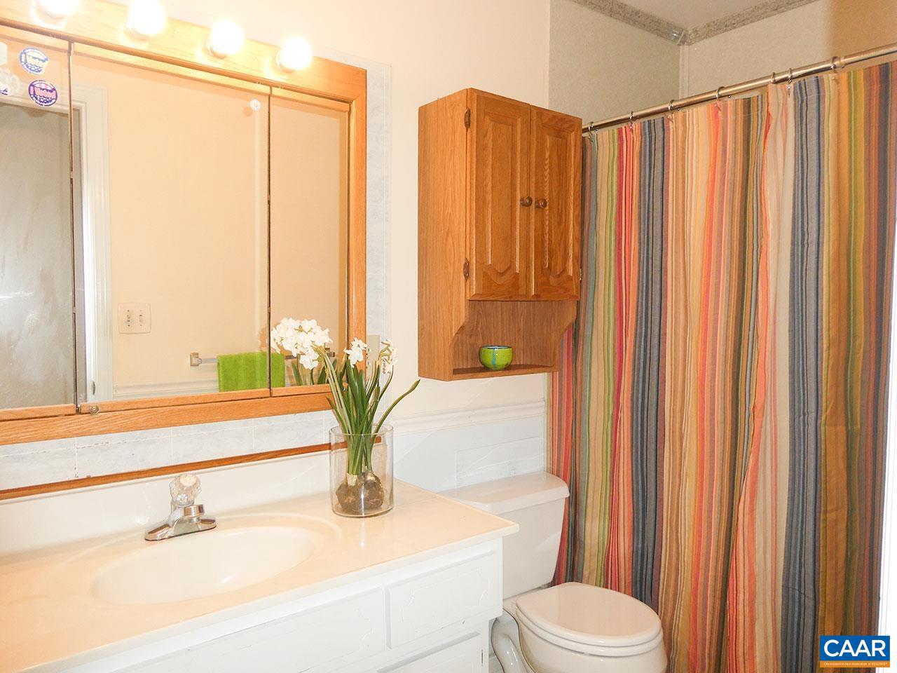 107 ELKHORN RD, CHARLOTTESVILLE, Virginia 22903, 4 Bedrooms Bedrooms, ,3 BathroomsBathrooms,Residential,For sale,107 ELKHORN RD,670497 MLS # 670497 107 ELKHORN RD, CHARLOTTESVILLE, Virginia 22903, 4 Bedrooms Bedrooms, ,3 BathroomsBathrooms,Residential,For sale,107 ELKHORN RD,670497 MLS # 670497